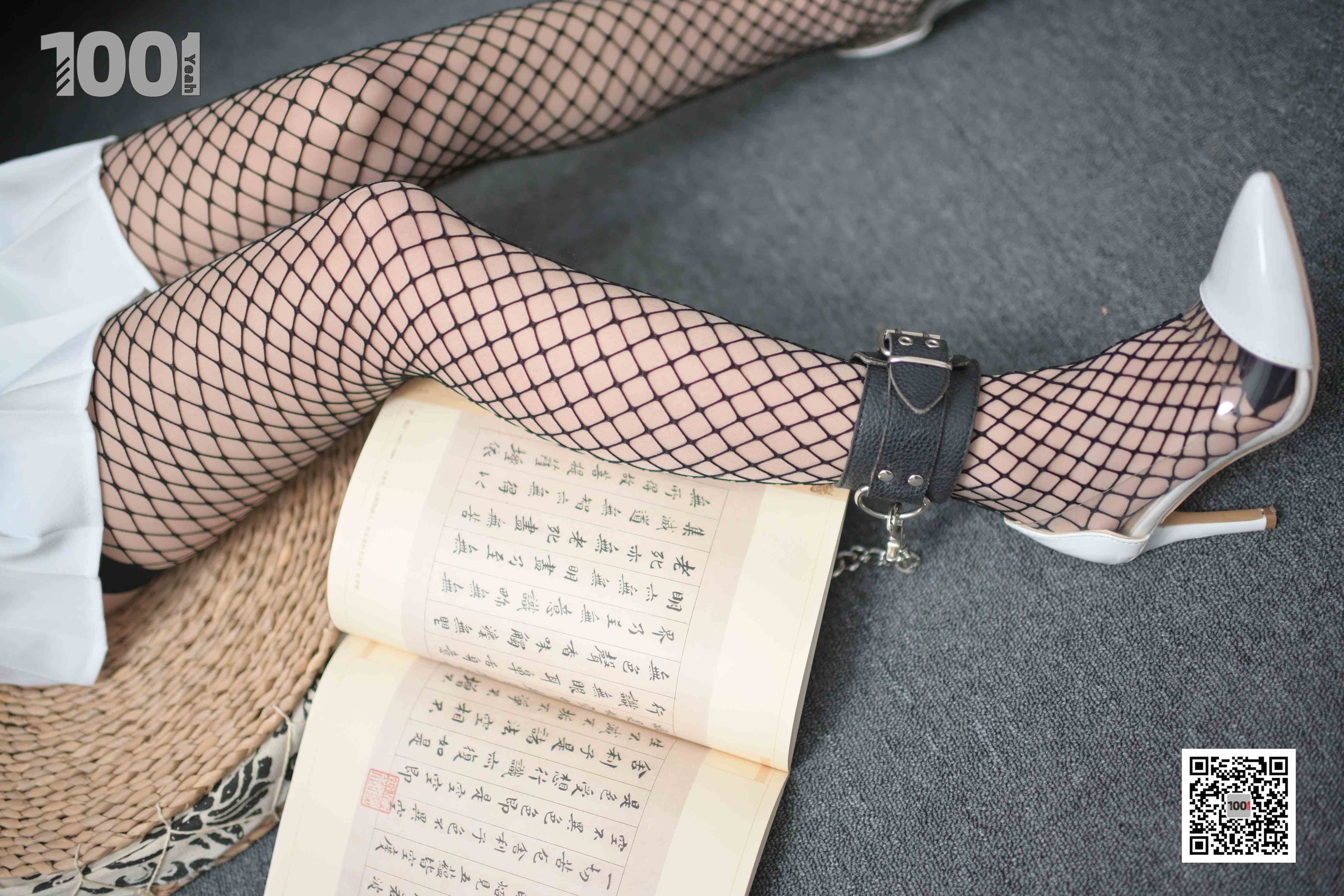 China Beauty Legs and feet 785-1