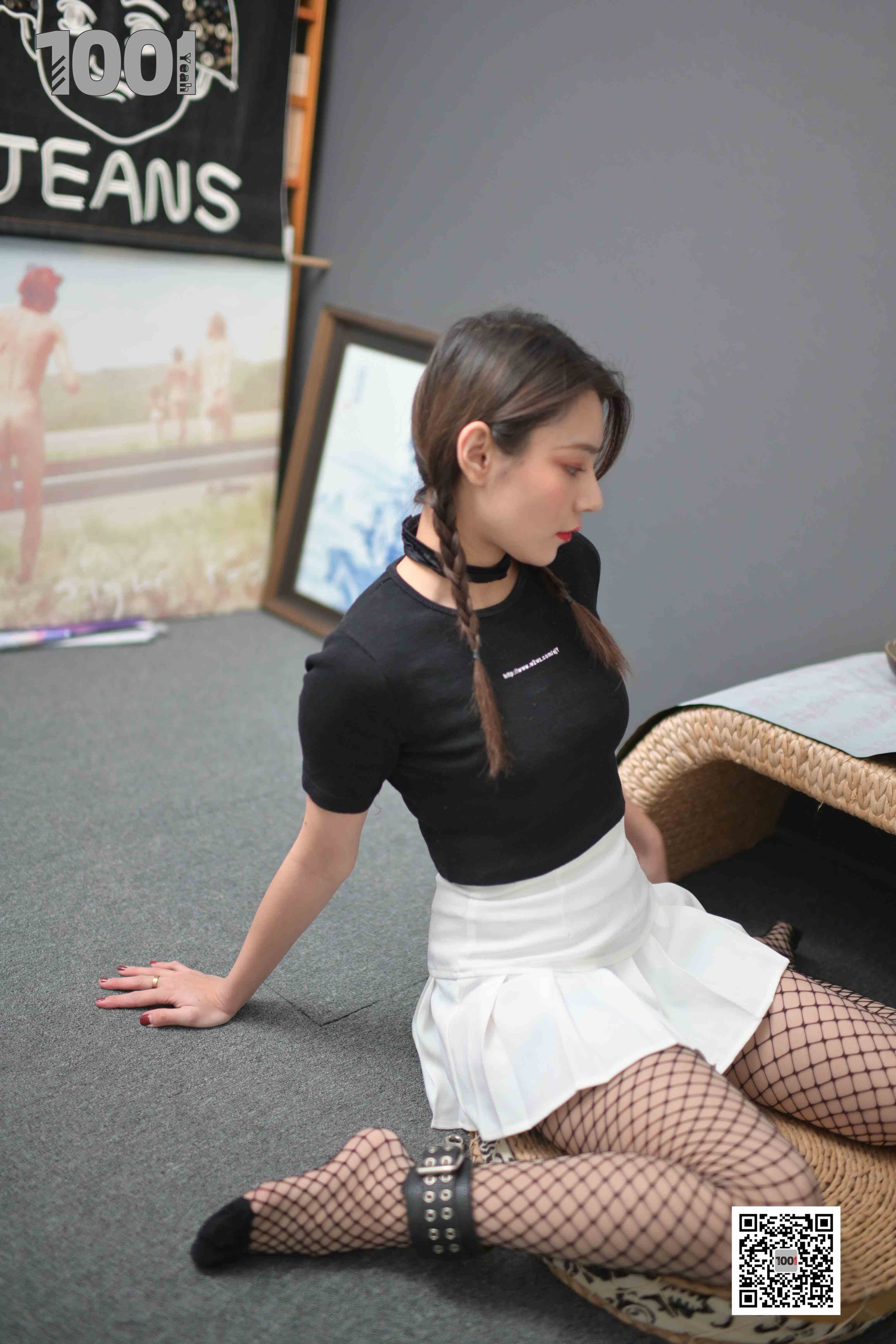 China Beauty Legs and feet 785-2