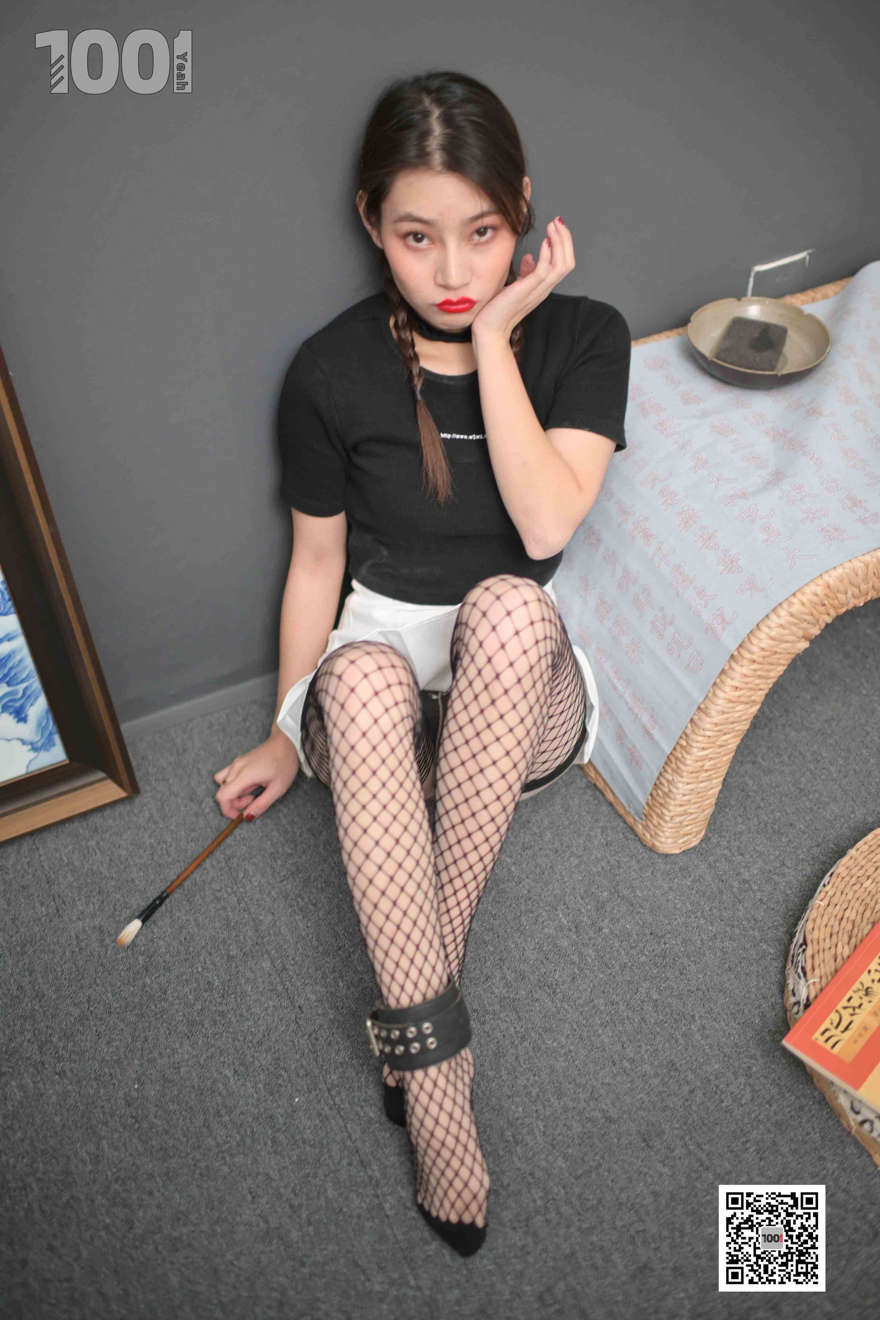 China Beauty Legs and feet 785-2