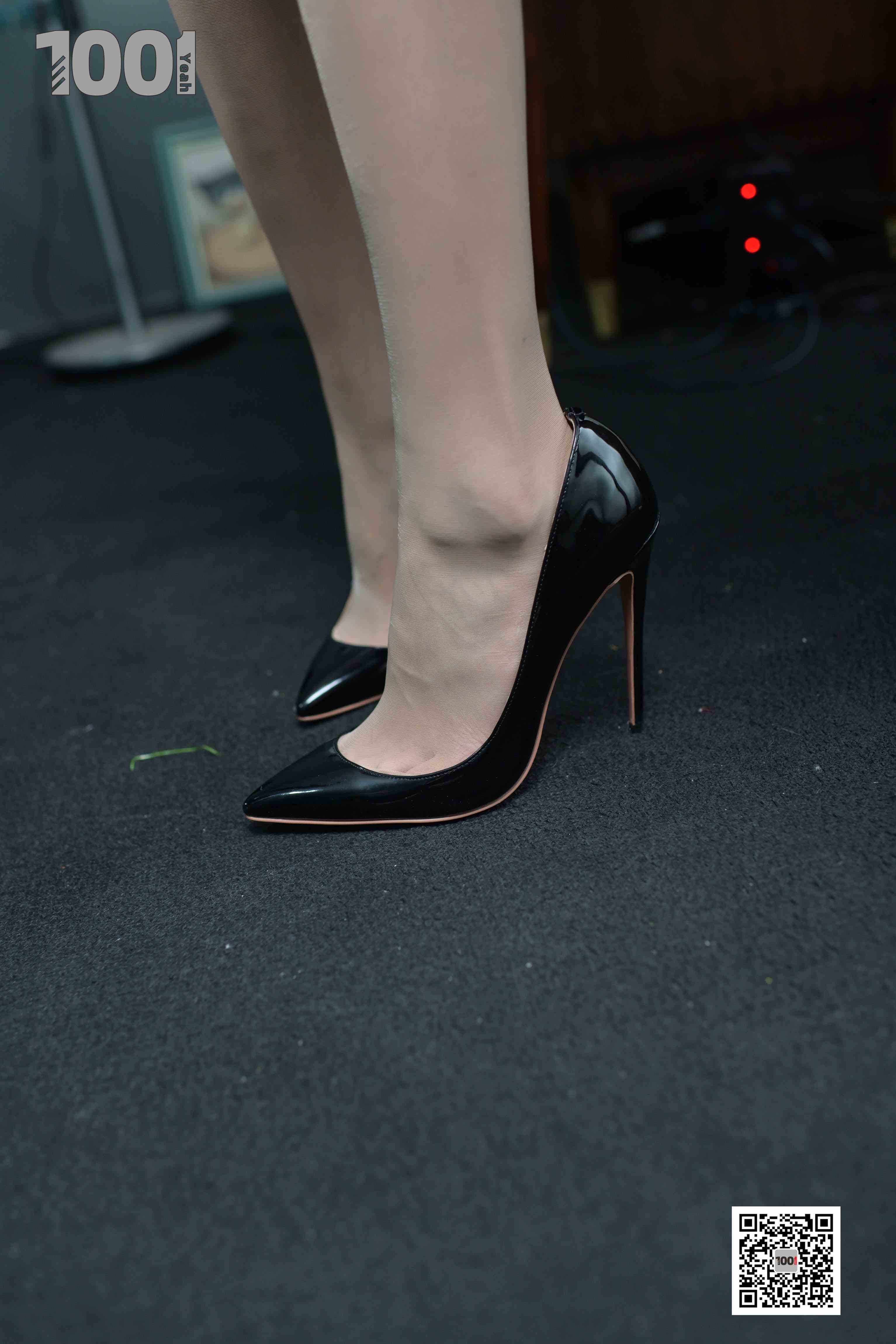 China Beauty Legs and feet 787-2