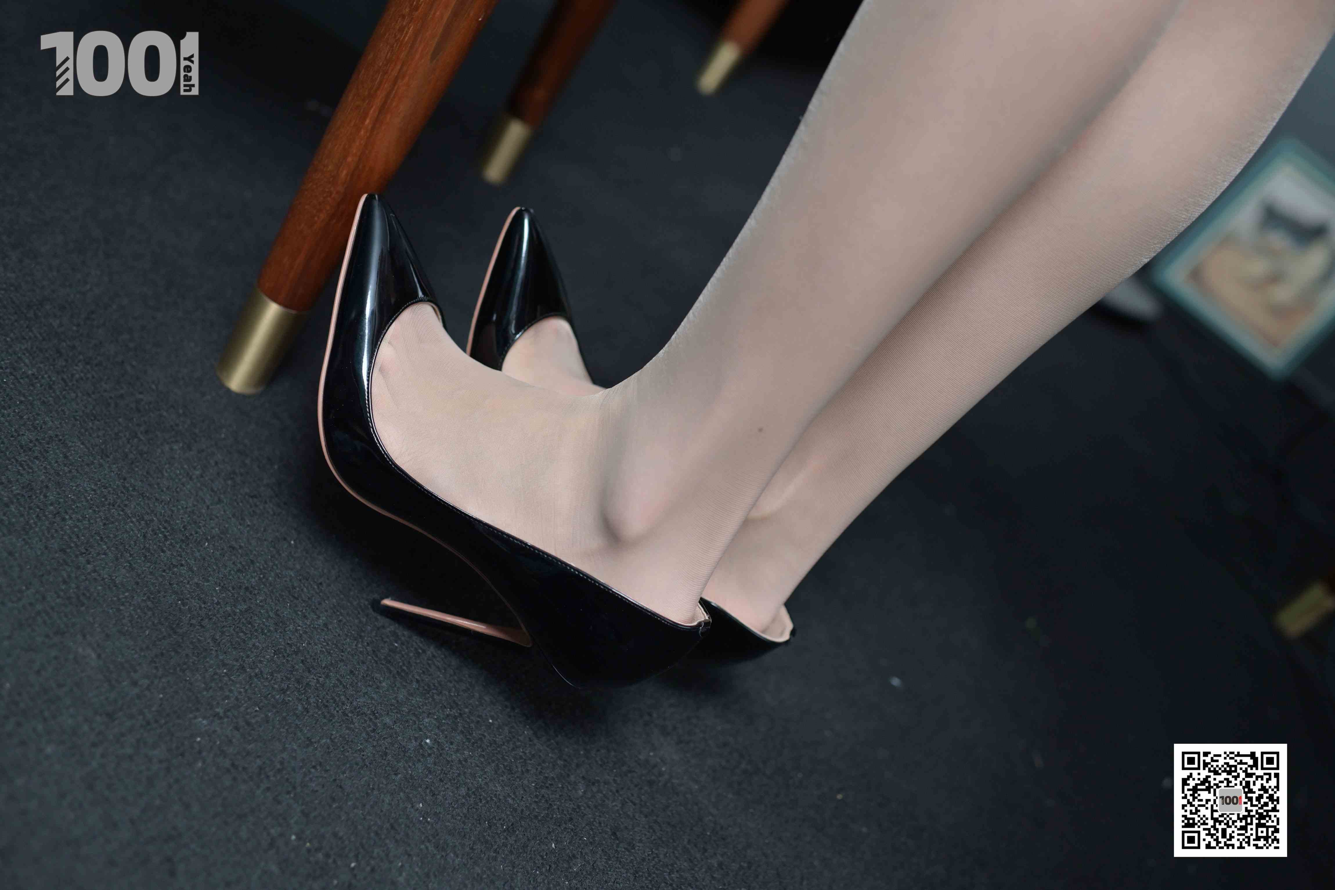 China Beauty Legs and feet 787-2