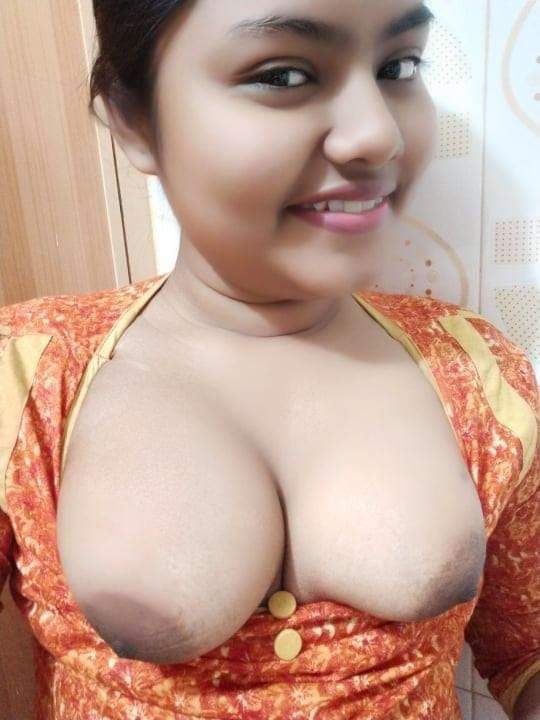 Village College  Cute Girl বিডিও কাম সার্ভিস চালু আছে ভার্জি