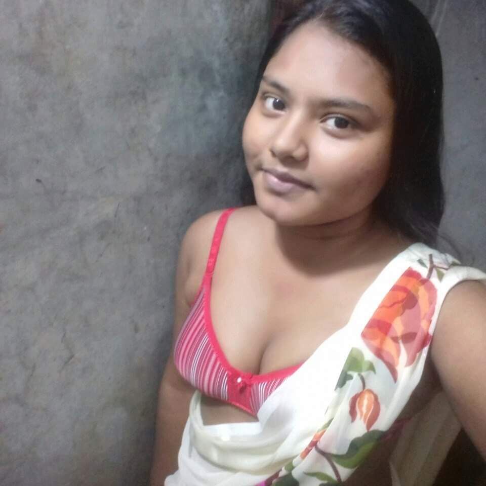 Village College  Cute Girl বিডিও কাম সার্ভিস চালু আছে ভার্জি