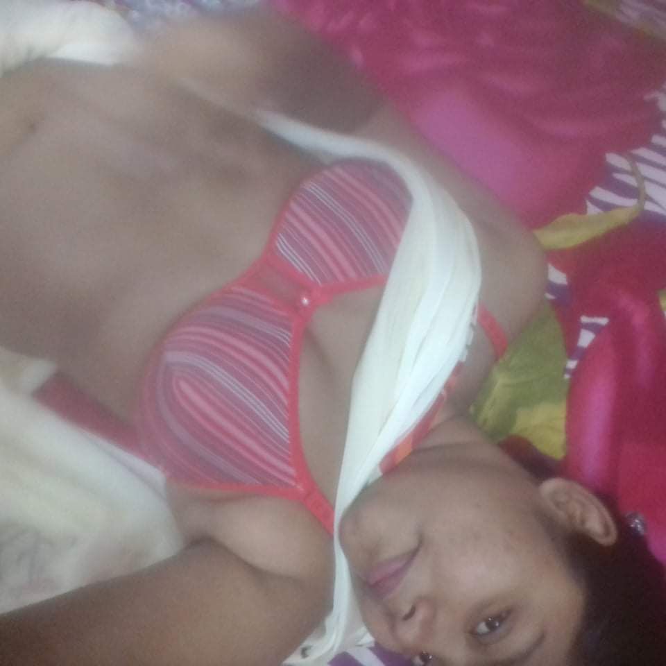 Village College  Cute Girl বিডিও কাম সার্ভিস চালু আছে ভার্জি