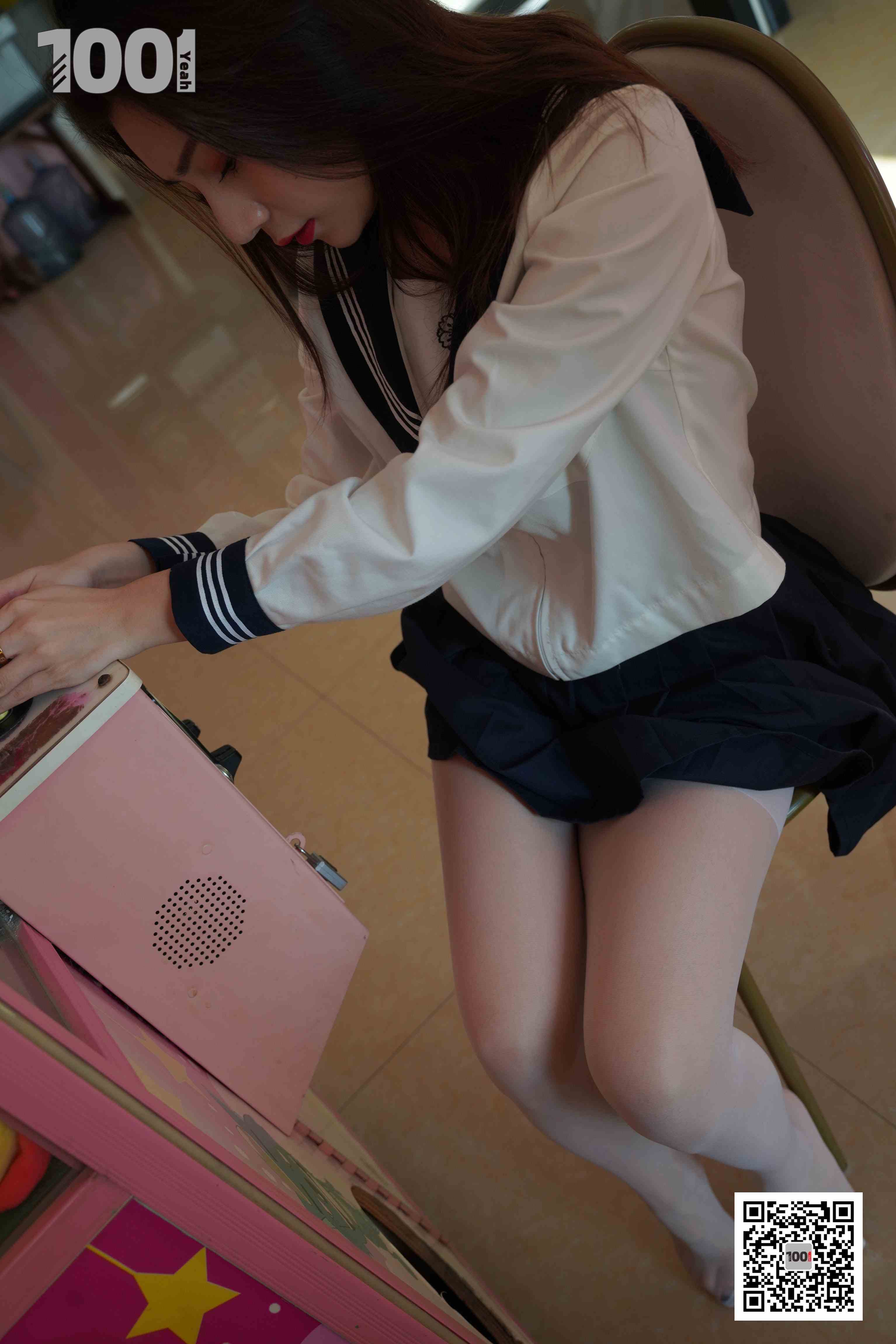 China Beauty Legs and feet 788-2