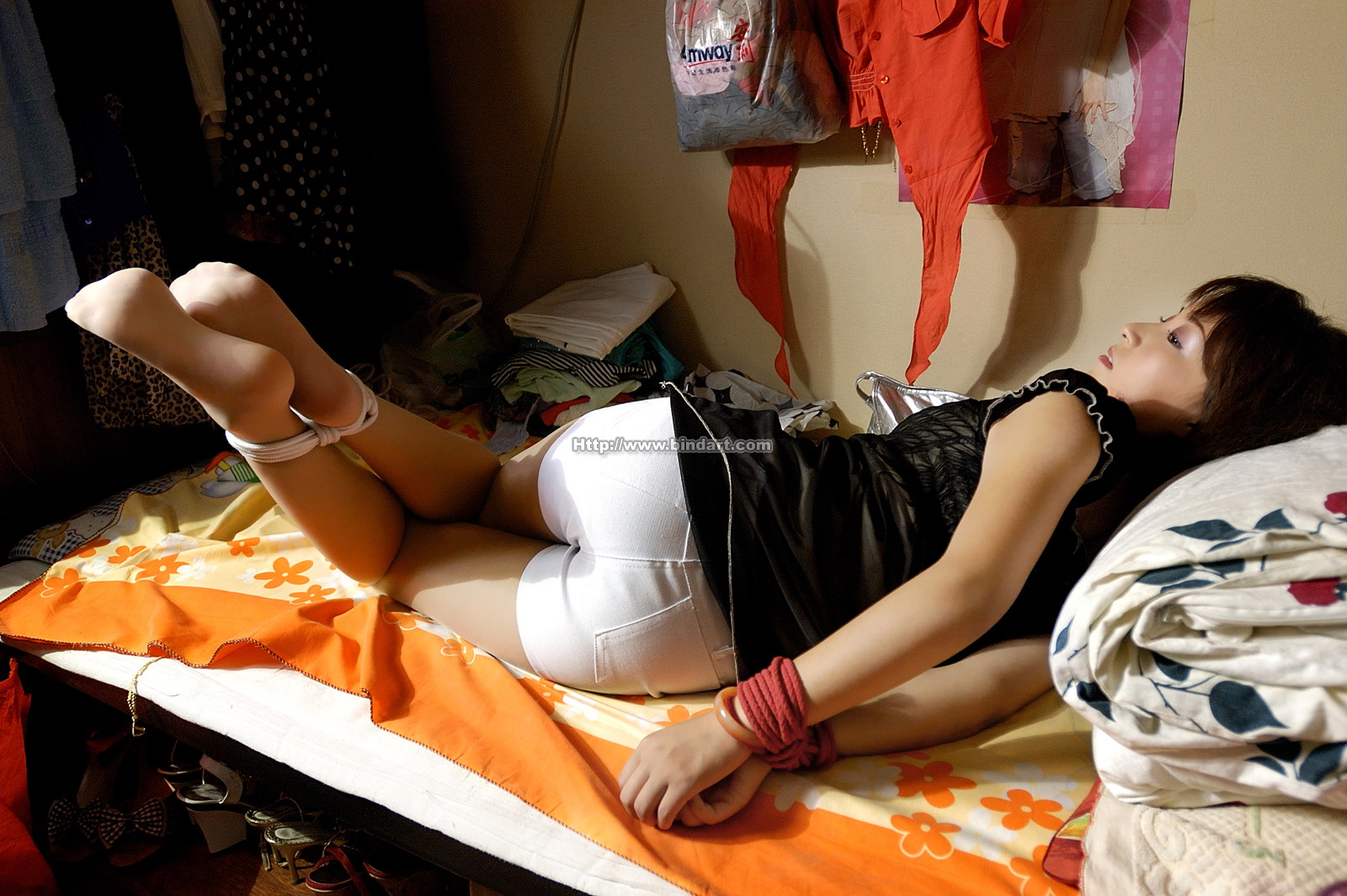 Chinese lady bondage 342-2