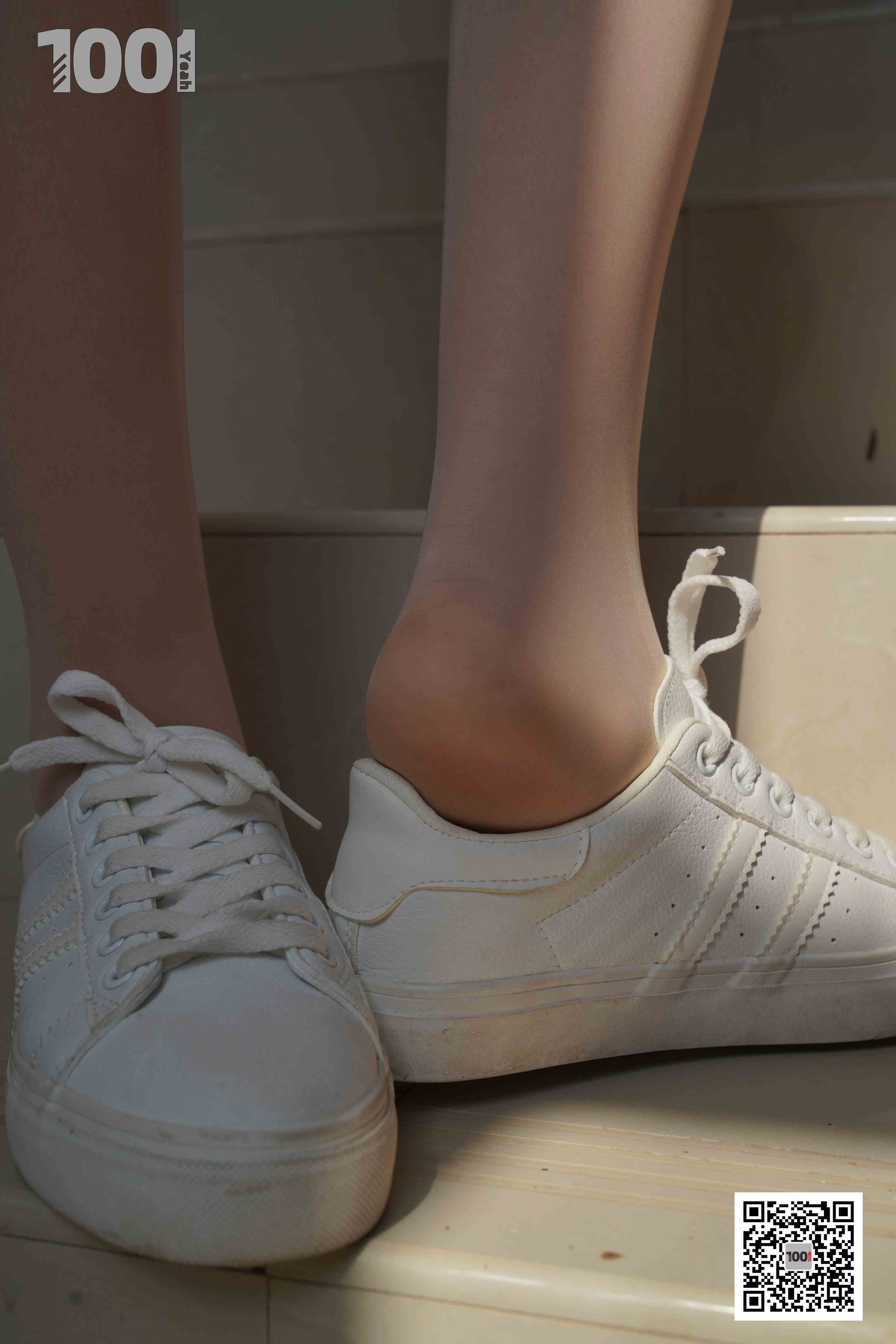 China Beauty Legs and feet 791-2