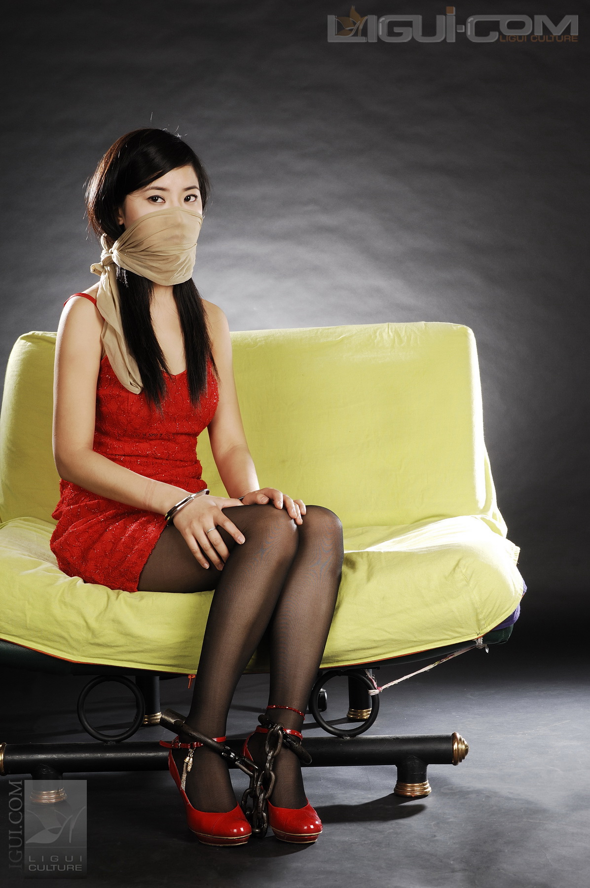 Chinese lady bondage 375-2