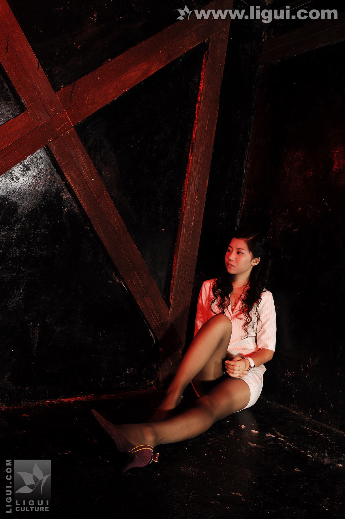 Chinese lady bondage 379