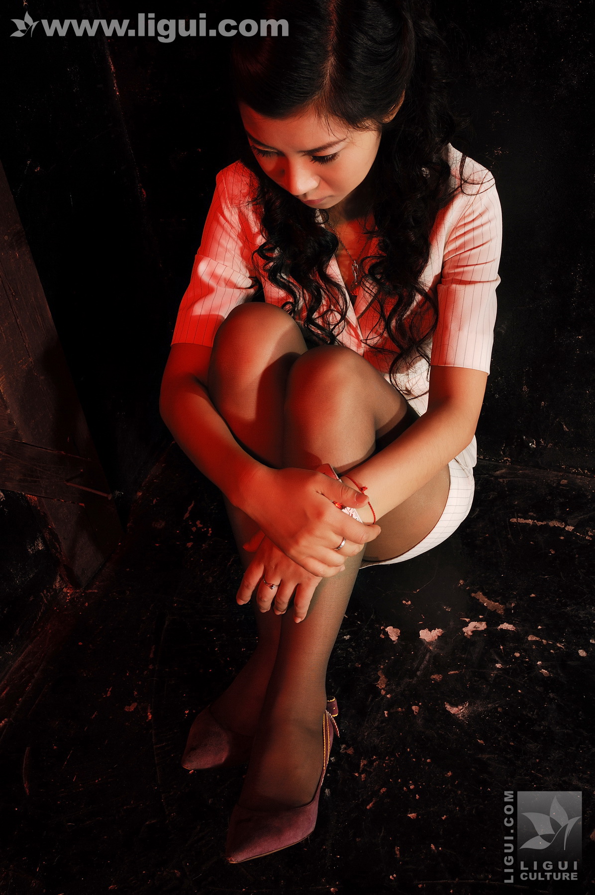 Chinese lady bondage 379