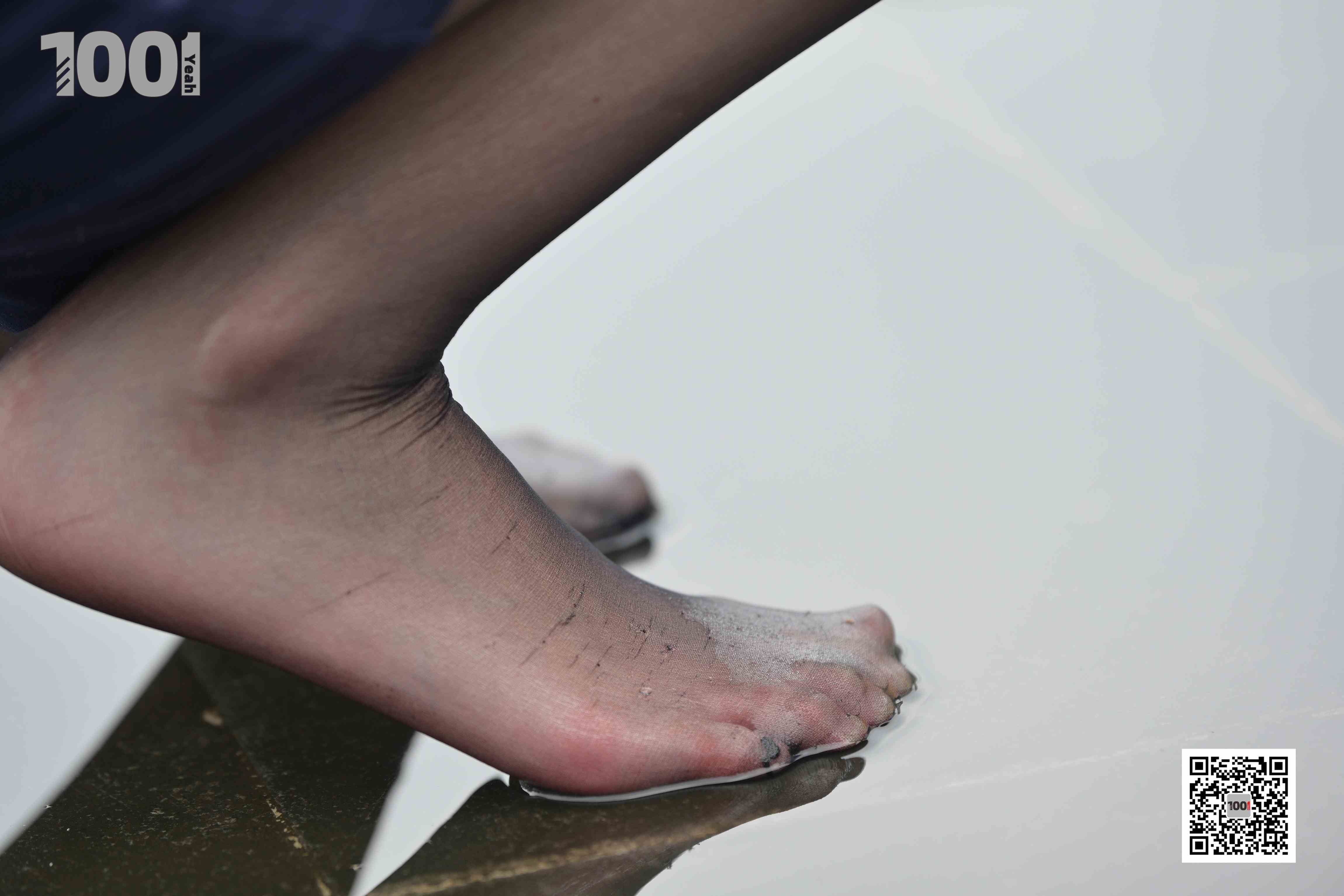 China Beauty Legs and feet 793-4