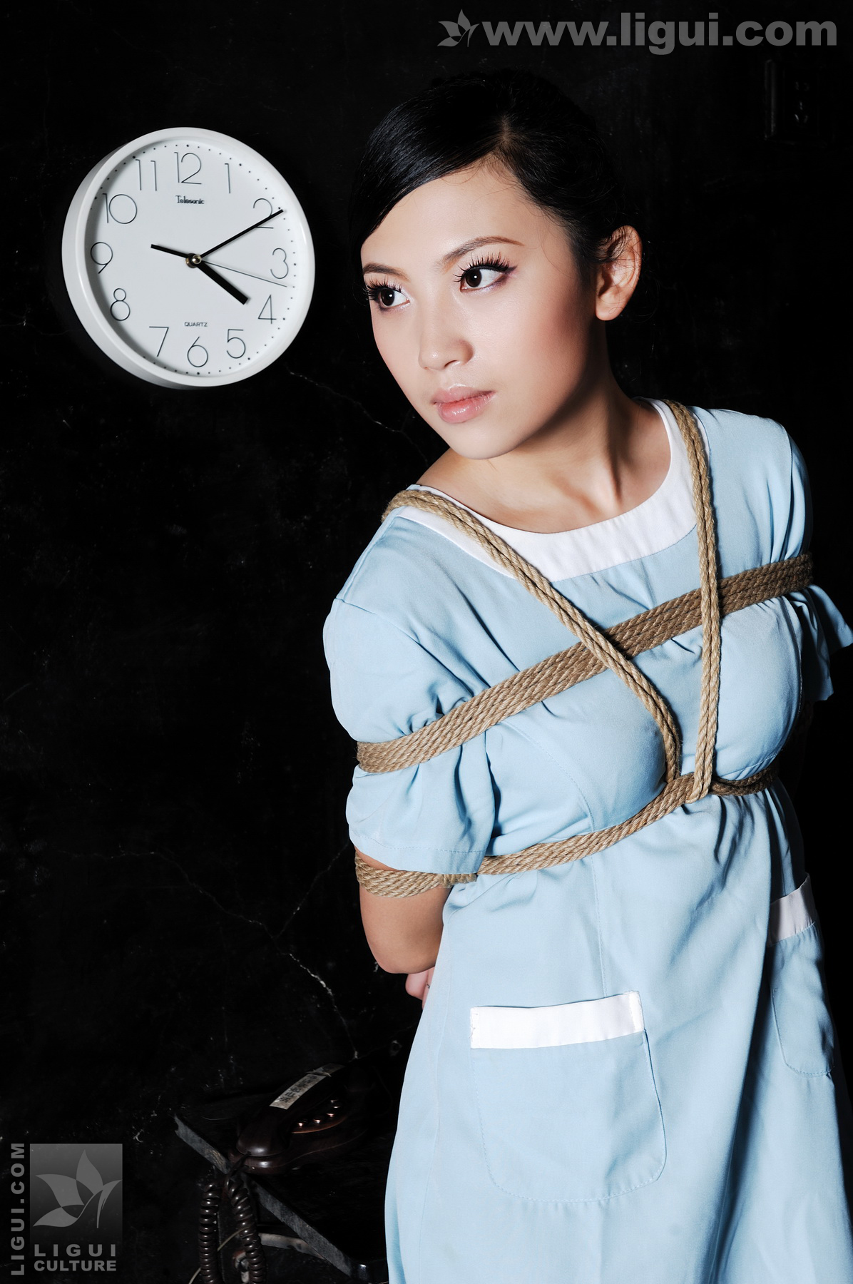 Chinese lady bondage 412-1