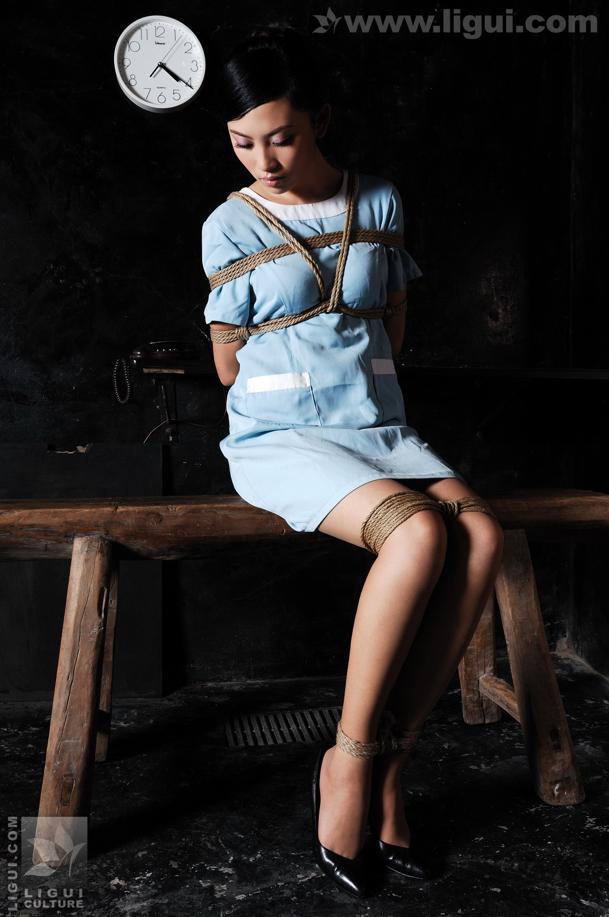 Chinese lady bondage 412-1