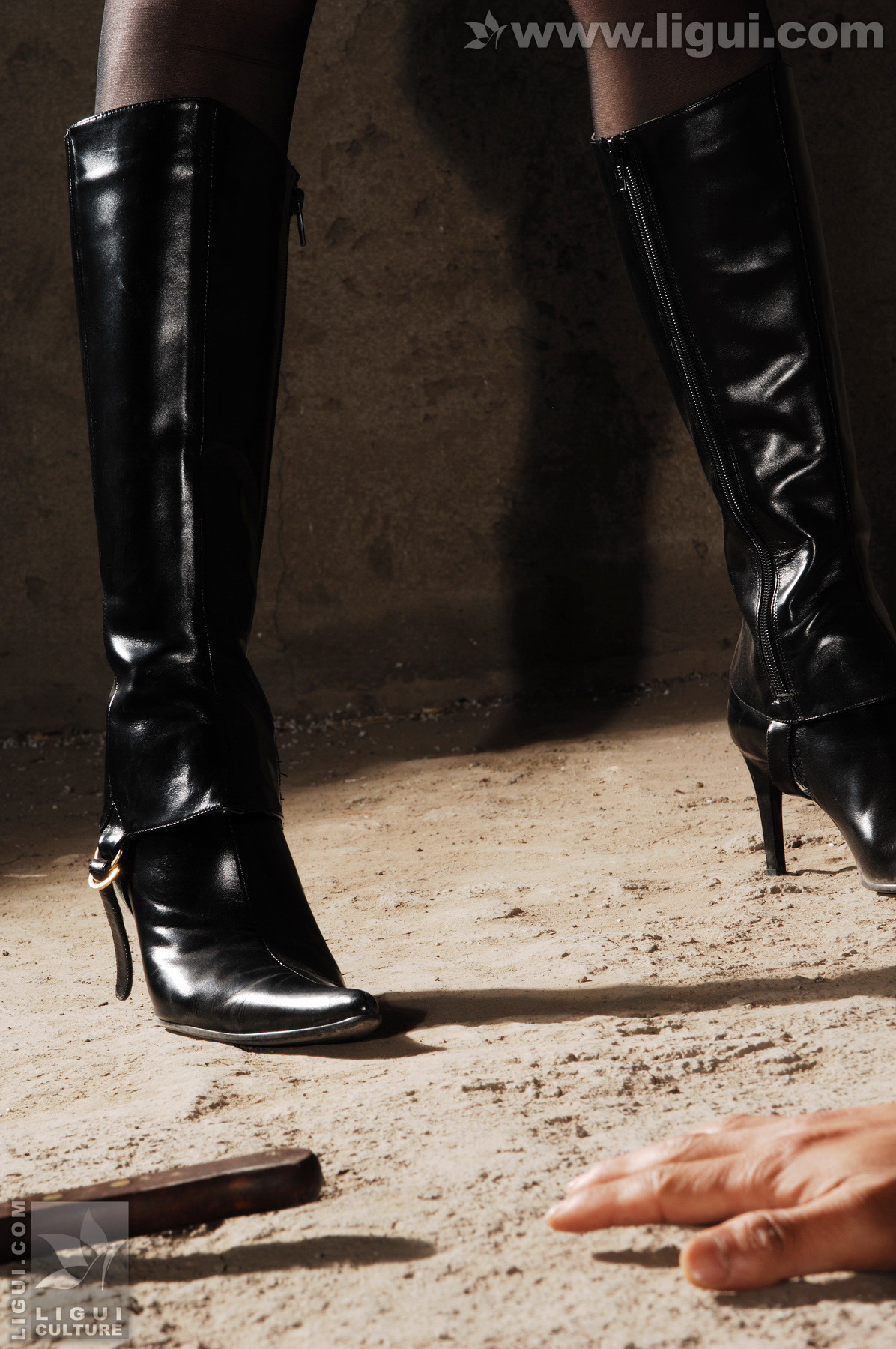 Chinese lady bondage 415