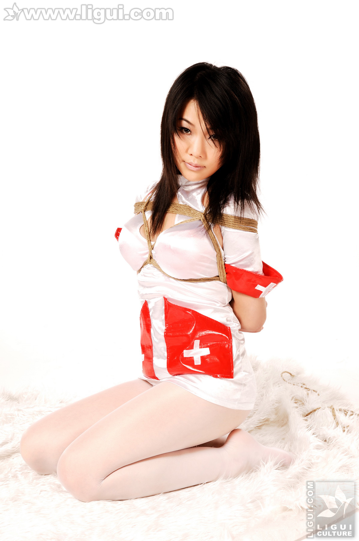 Chinese lady bondage 425