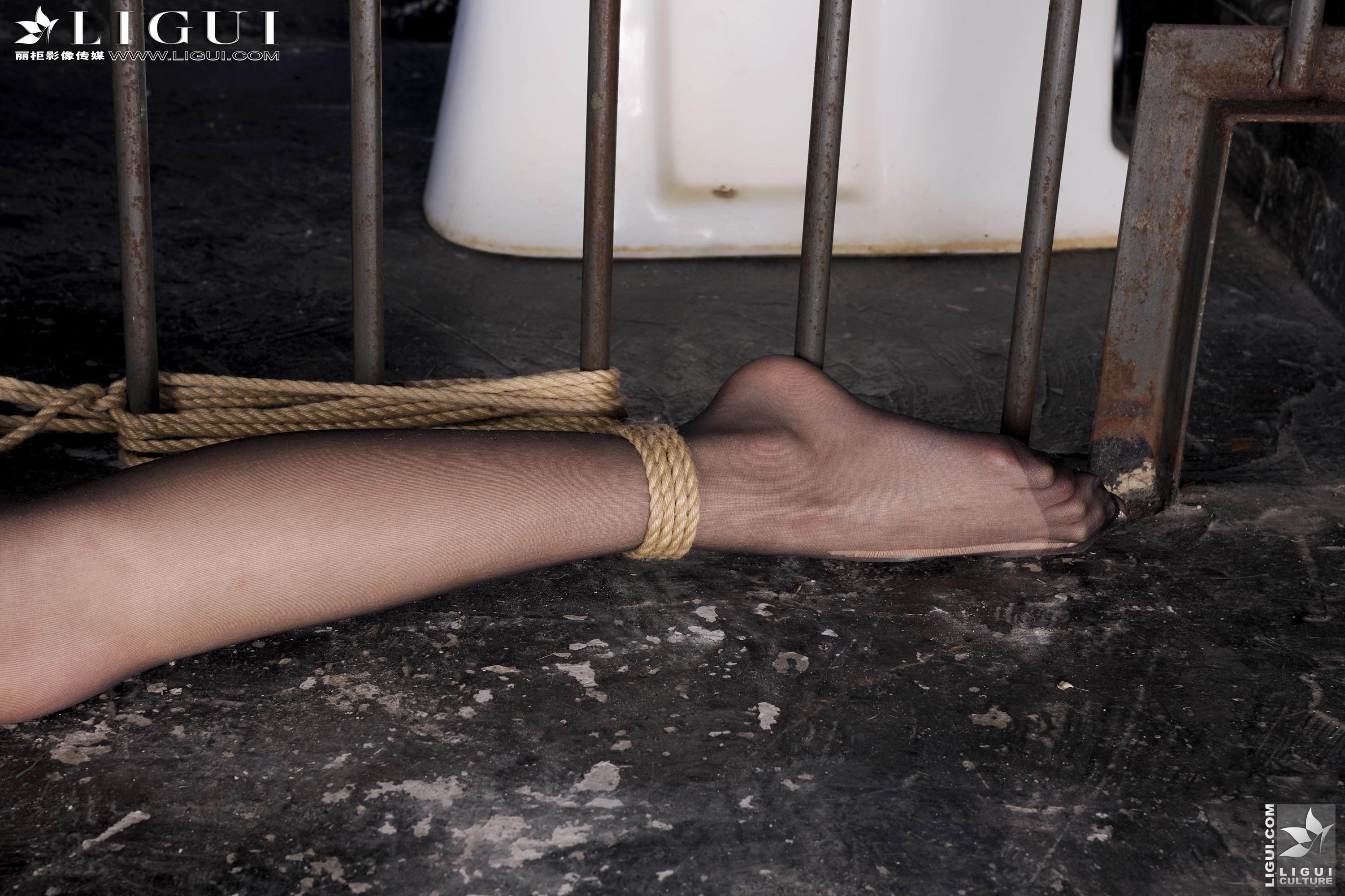 Chinese lady bondage 433