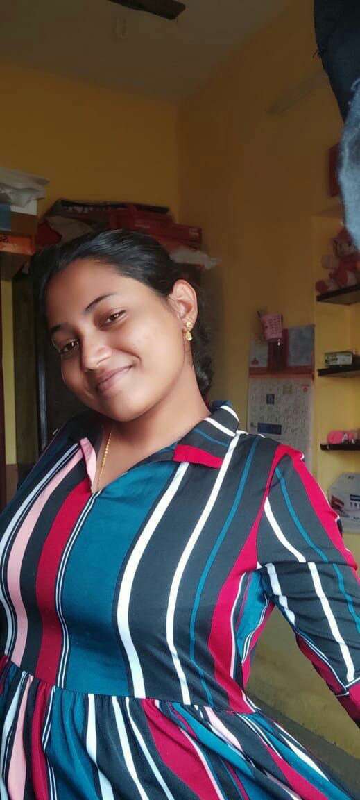 Tamil unsatisfied women fucking with husband friends