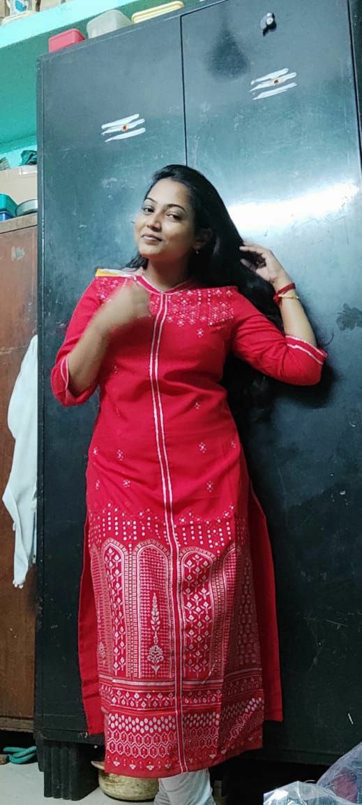 Tamil unsatisfied women fucking with husband friends