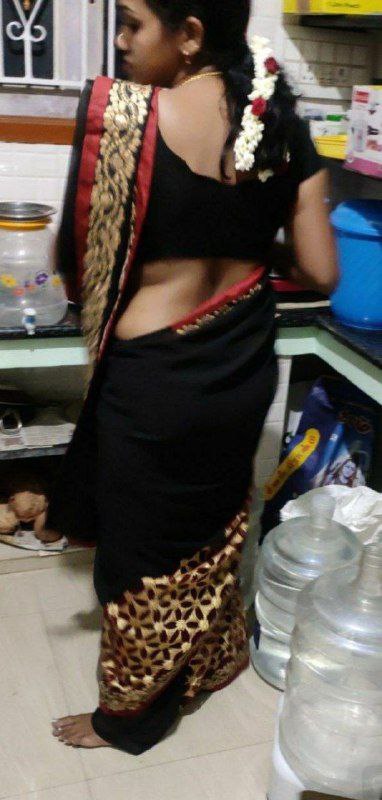 Newly married Tamil couples enjoying honeymoon