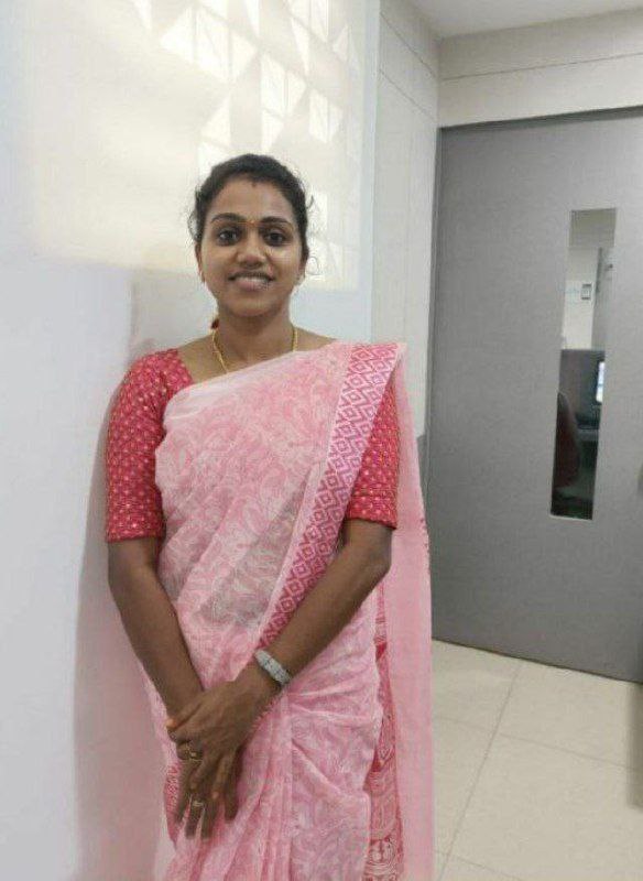 Newly married Tamil couples enjoying honeymoon