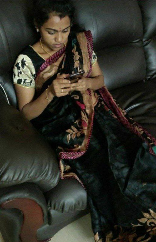 Newly married Tamil couples enjoying honeymoon