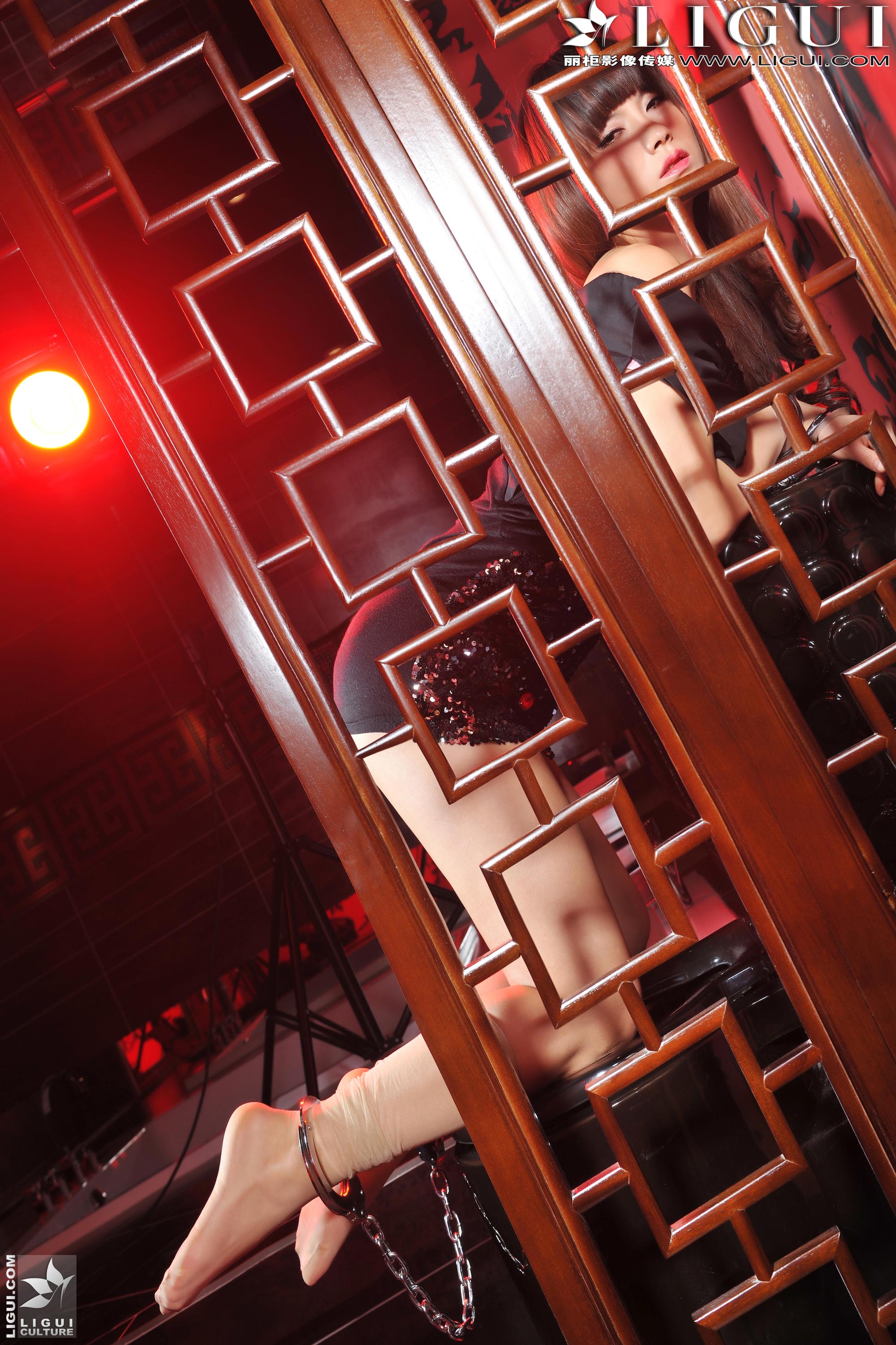 Chinese lady bondage 444