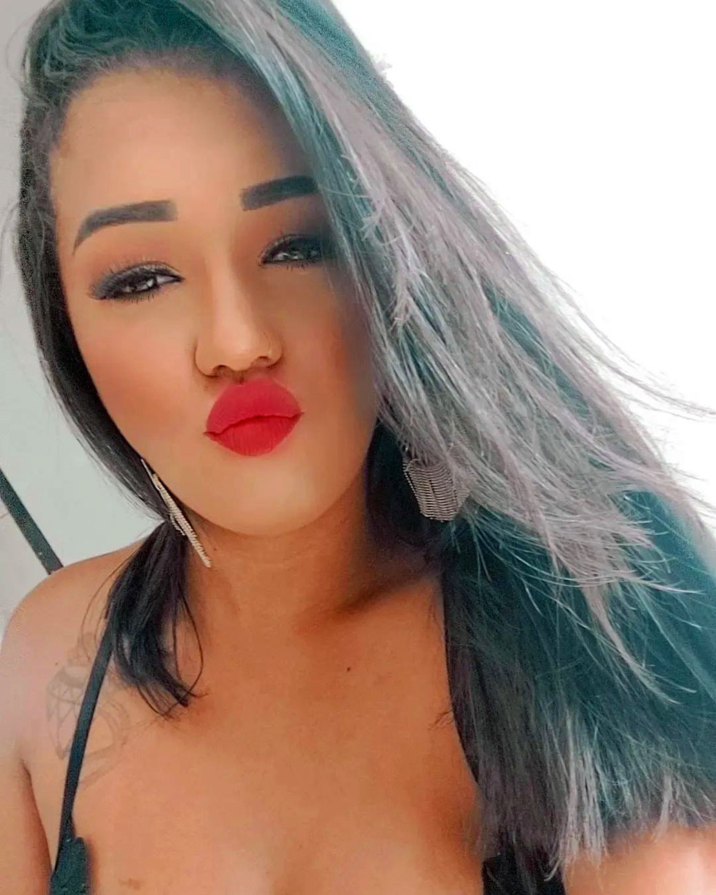 H041F882C841N53 JULIANA