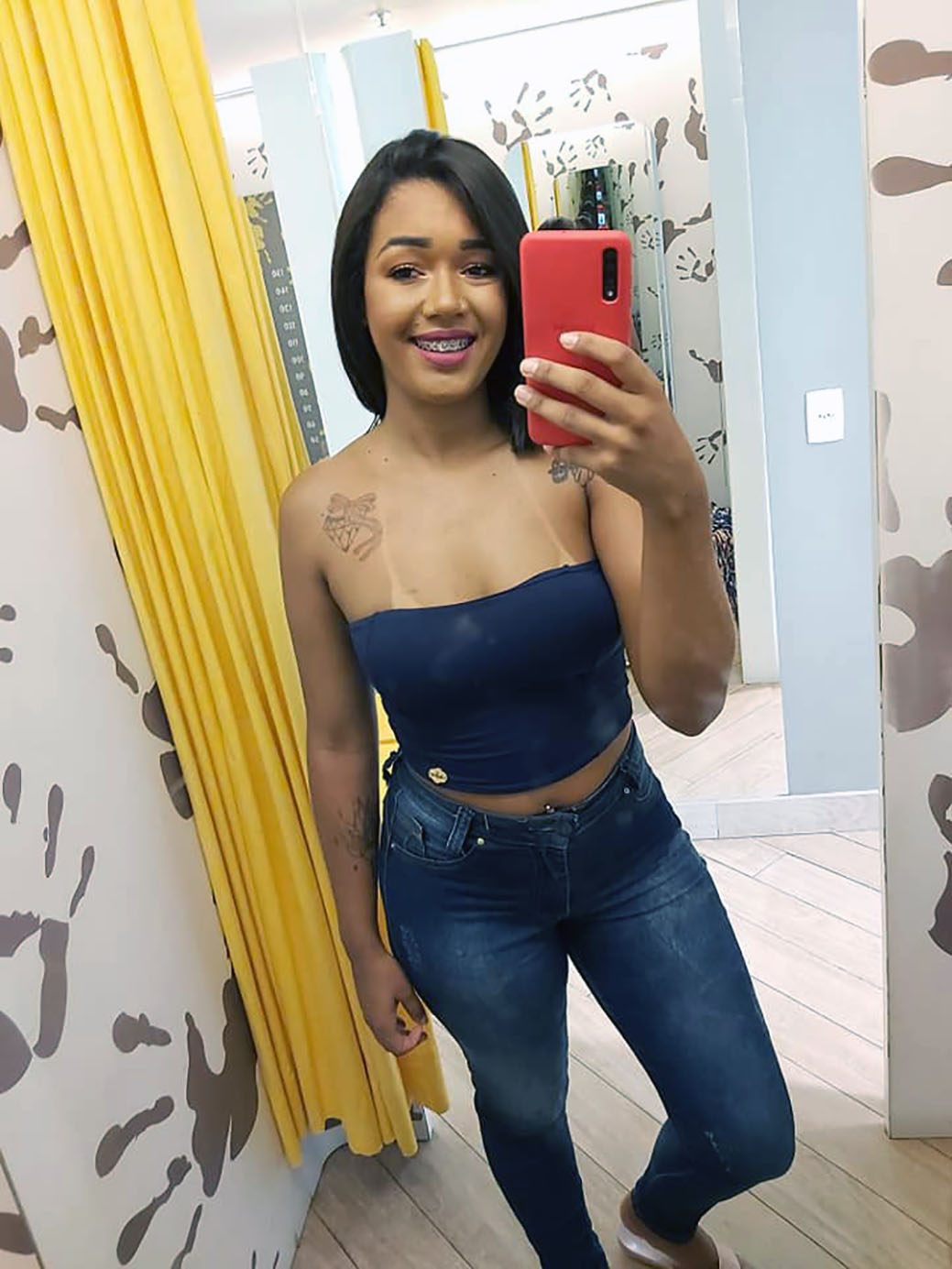 H041F882C841N53 JULIANA