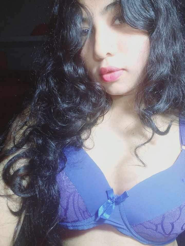 Sadia Bangladesh Girl