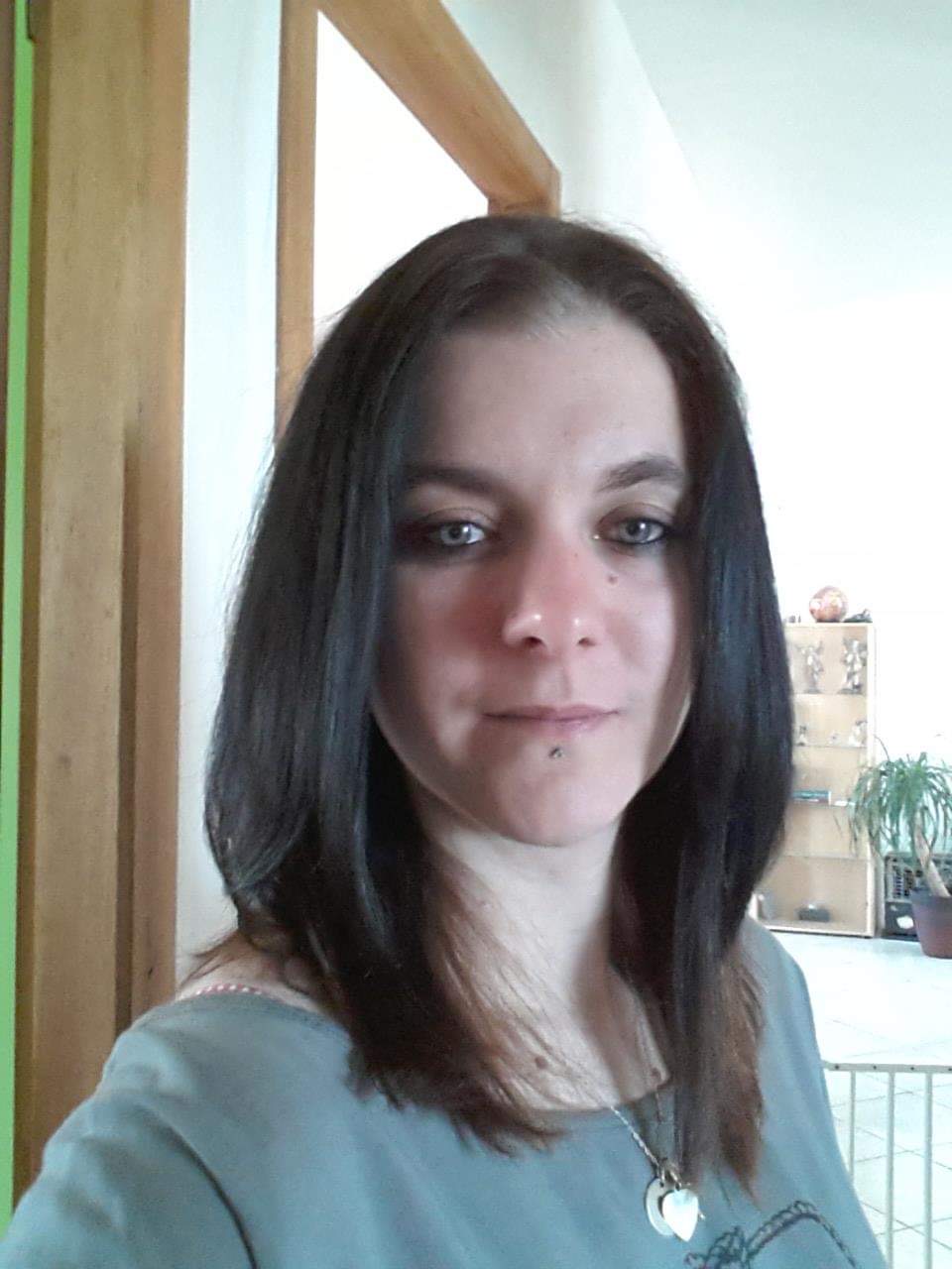 Laeti pagez petite salope française