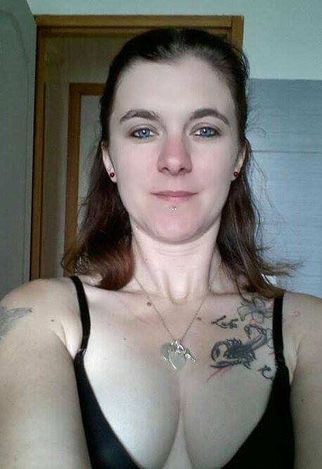 Laeti pagez petite salope française