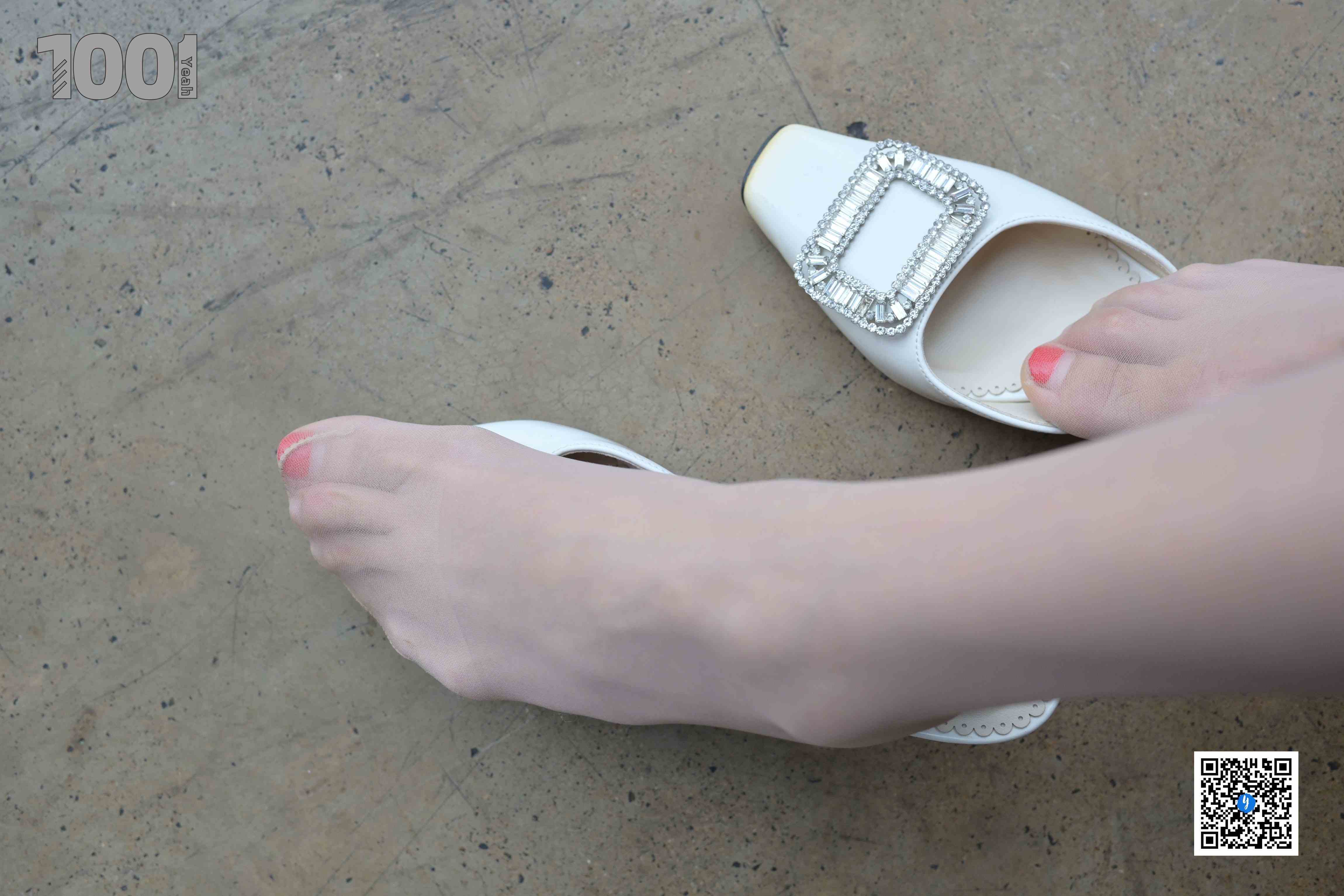 China Beauty Legs and feet 799-2