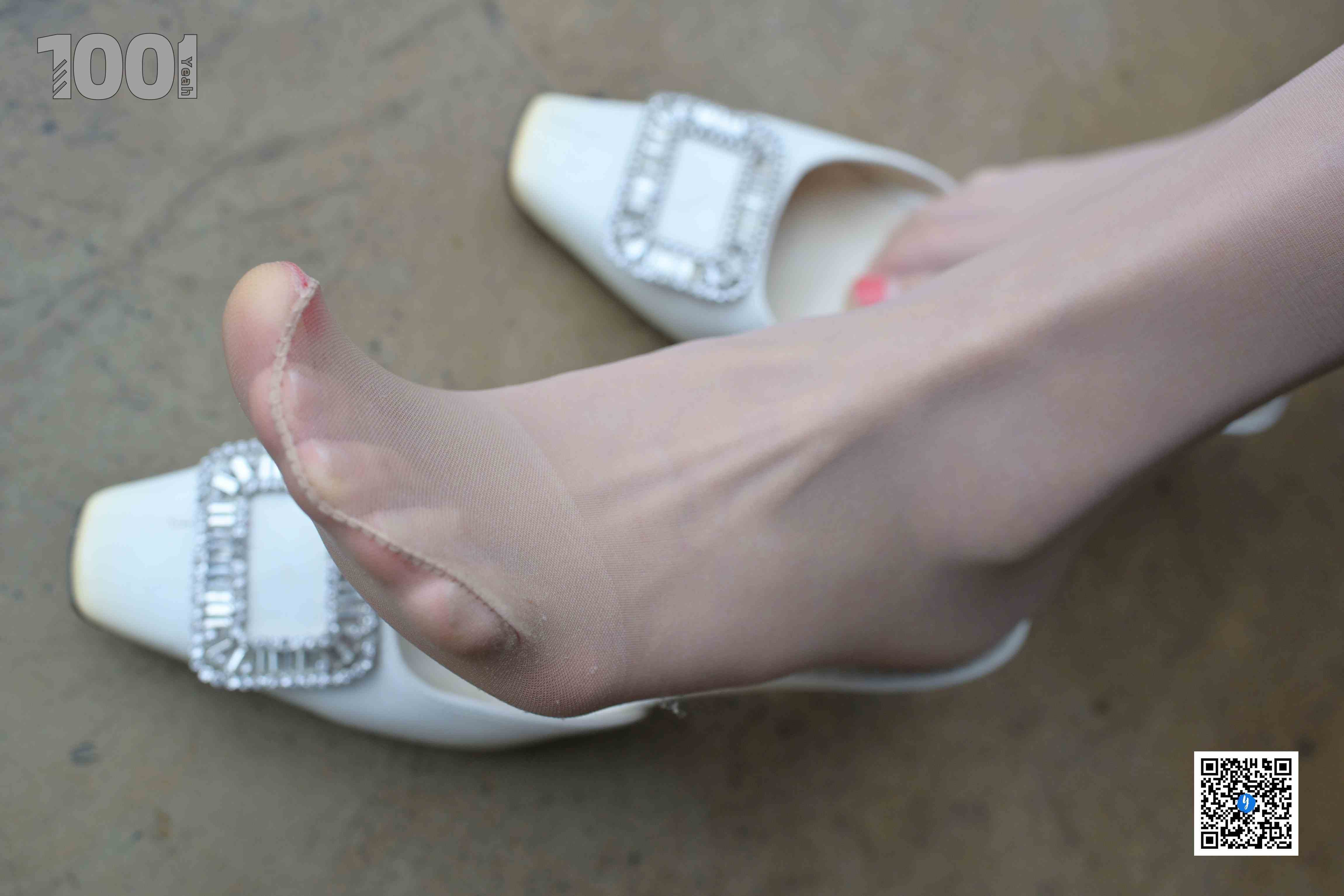 China Beauty Legs and feet 799-2