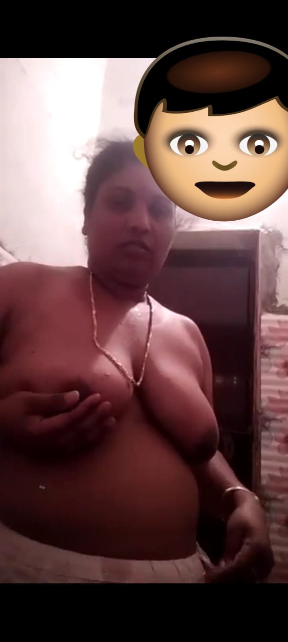 Tamil aunty video call la avuthu katura