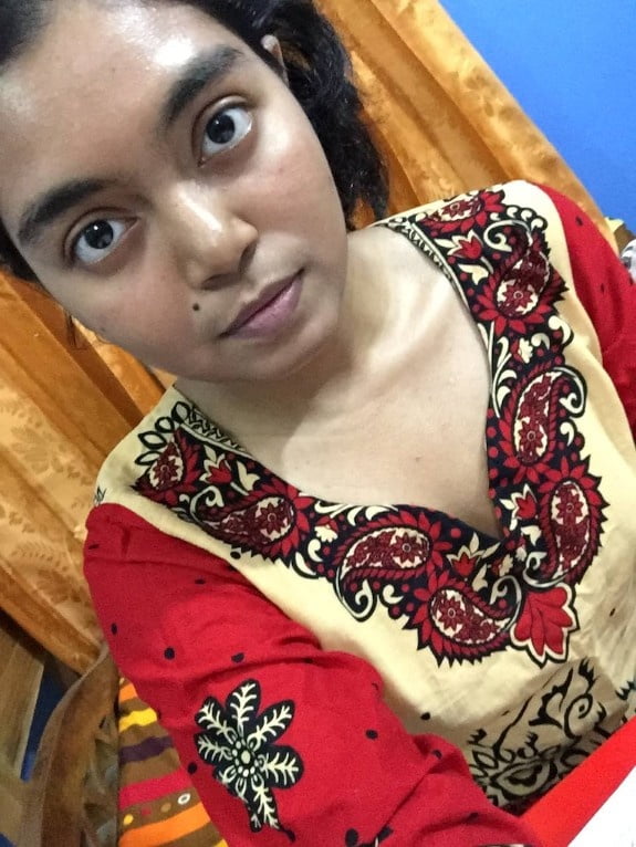 Desi Tamil girl