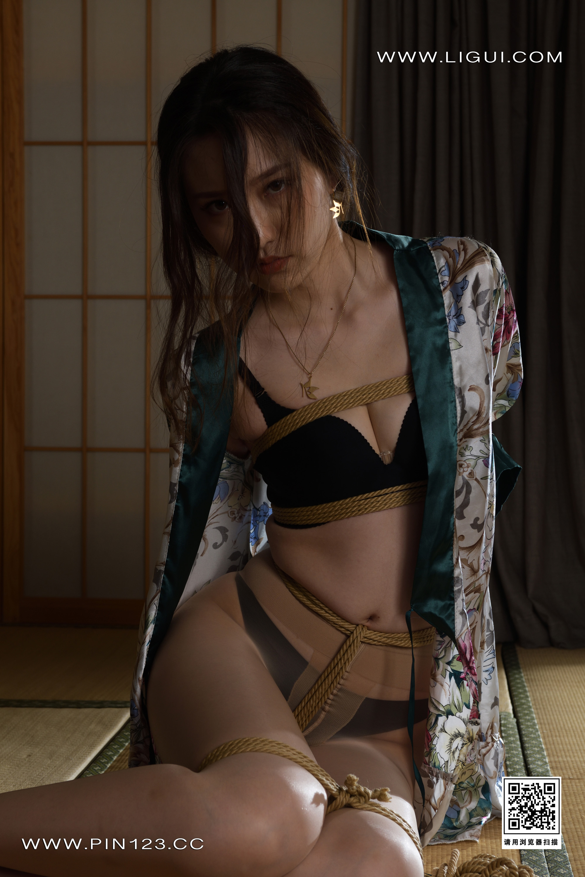 Chinese lady bondage 475