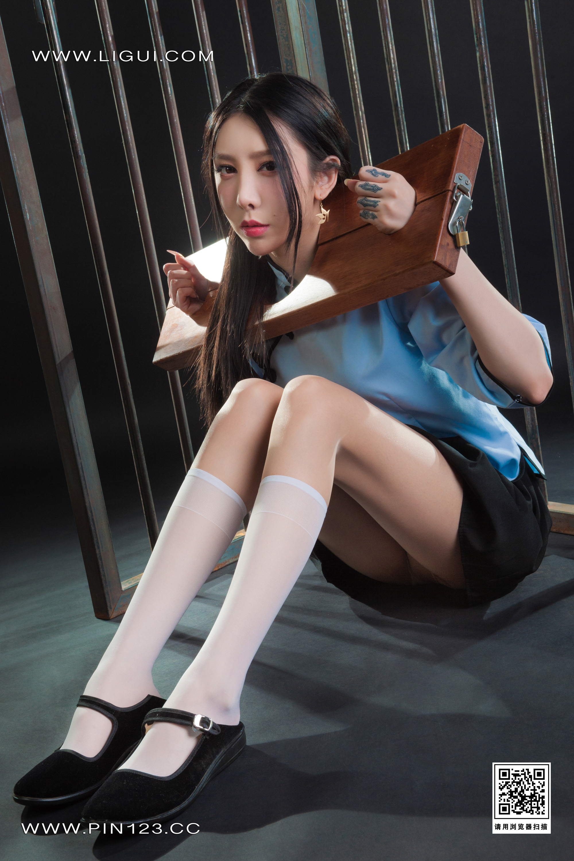 Chinese lady bondage 479