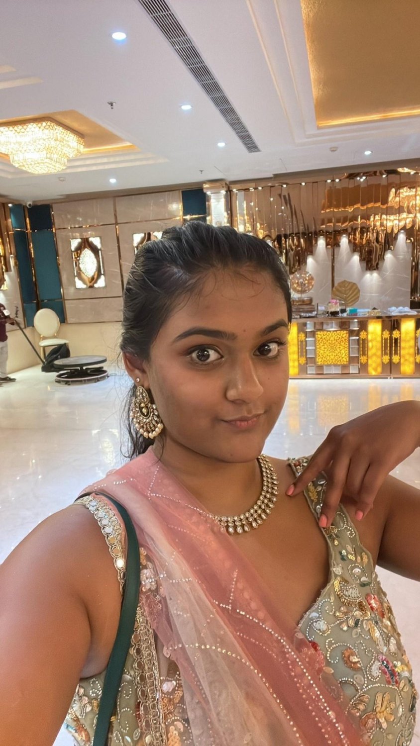 Mallu girl Fingering himself