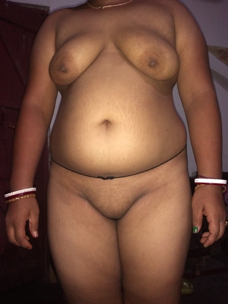 Cute n sexy desi bd boudi