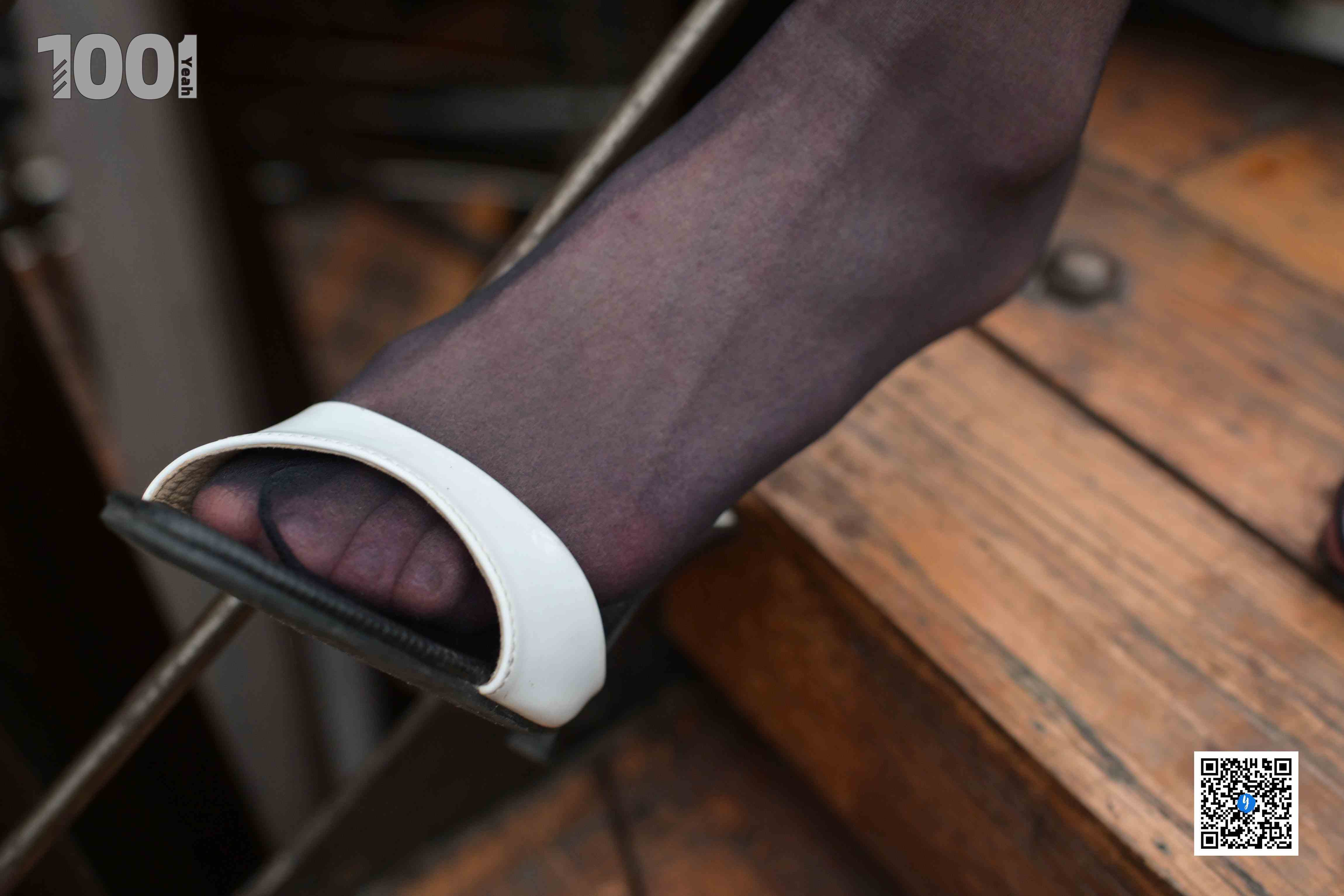 China Beauty Legs and feet 801-1