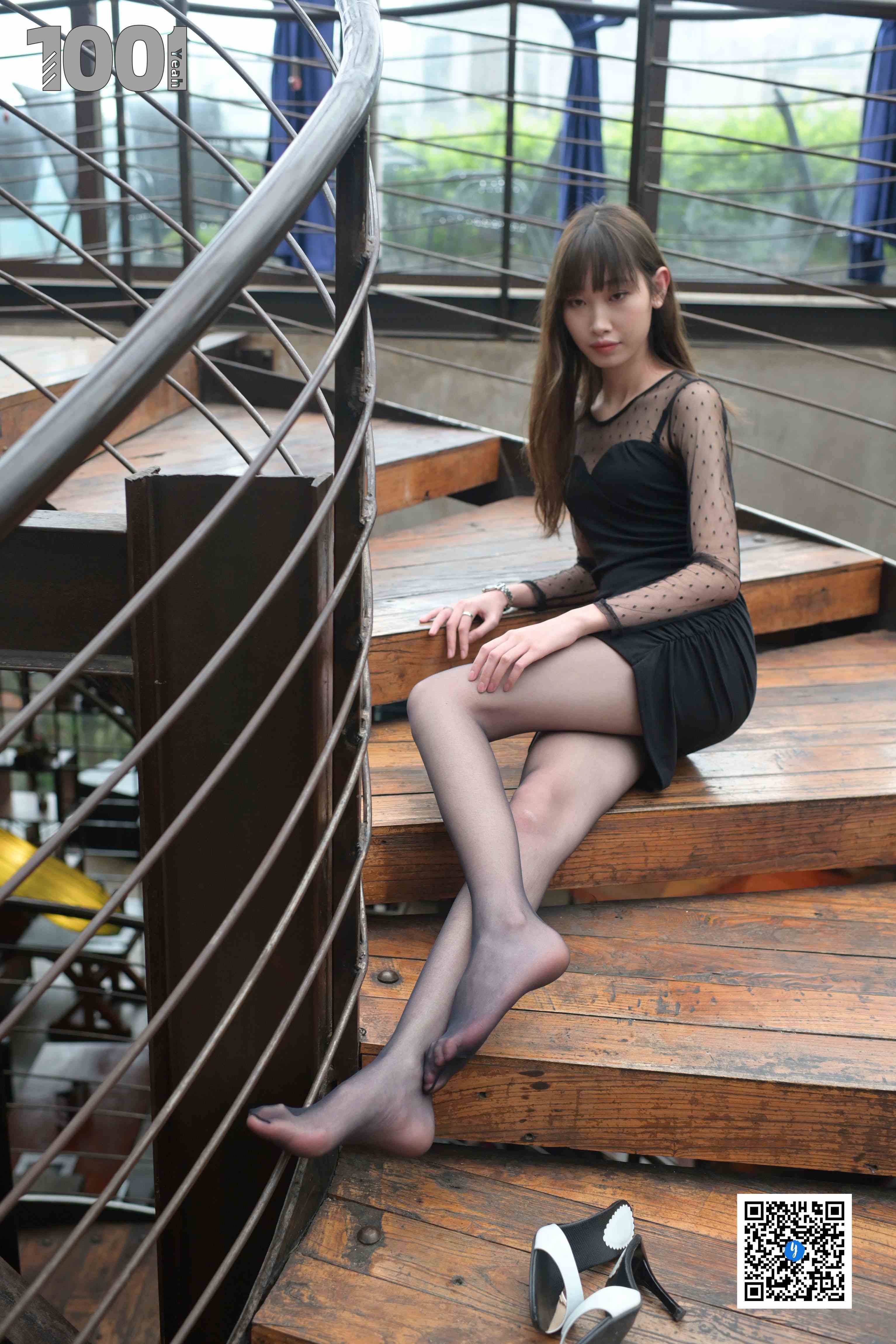 China Beauty Legs and feet 801-2