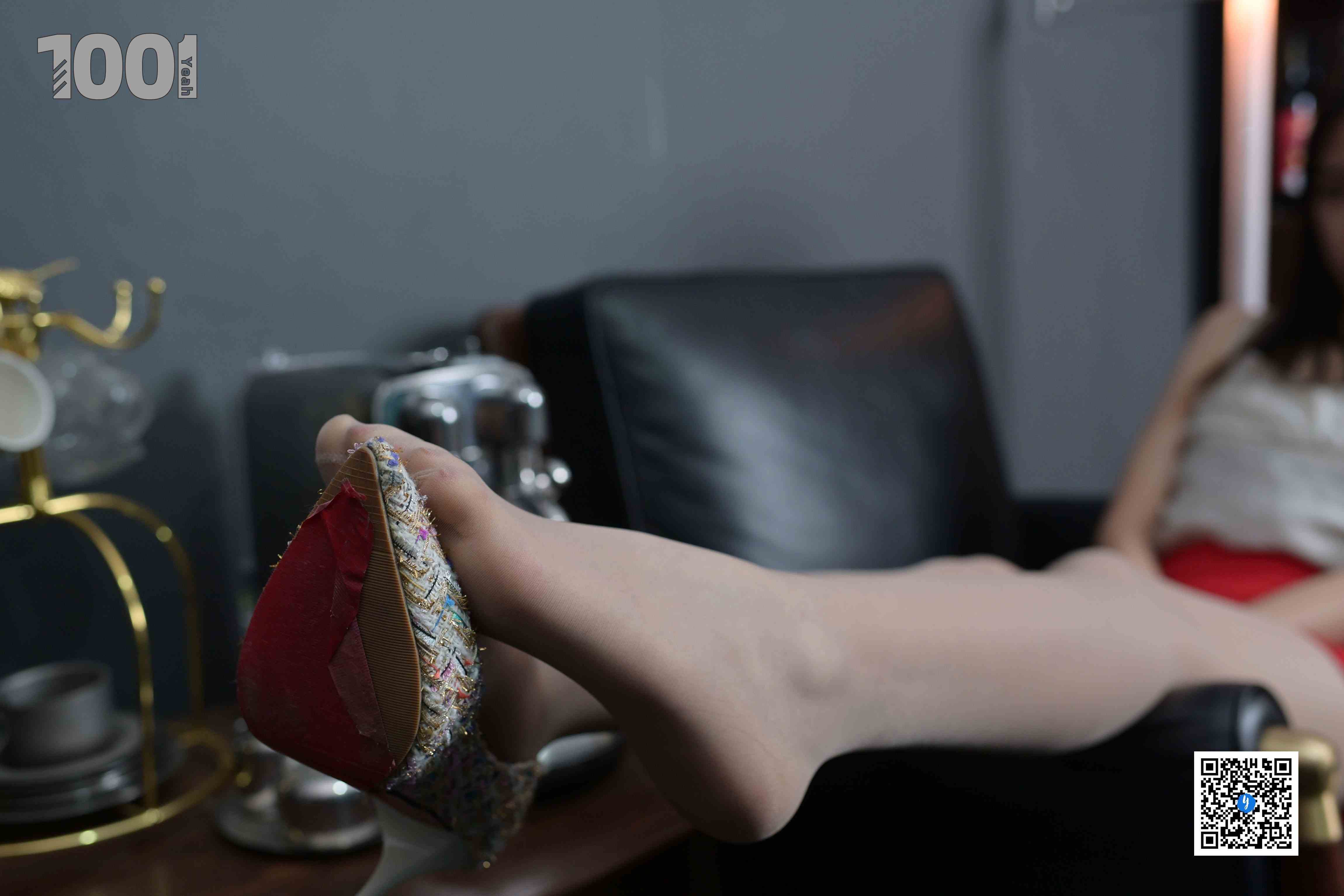 China Beauty Legs and feet 802-2