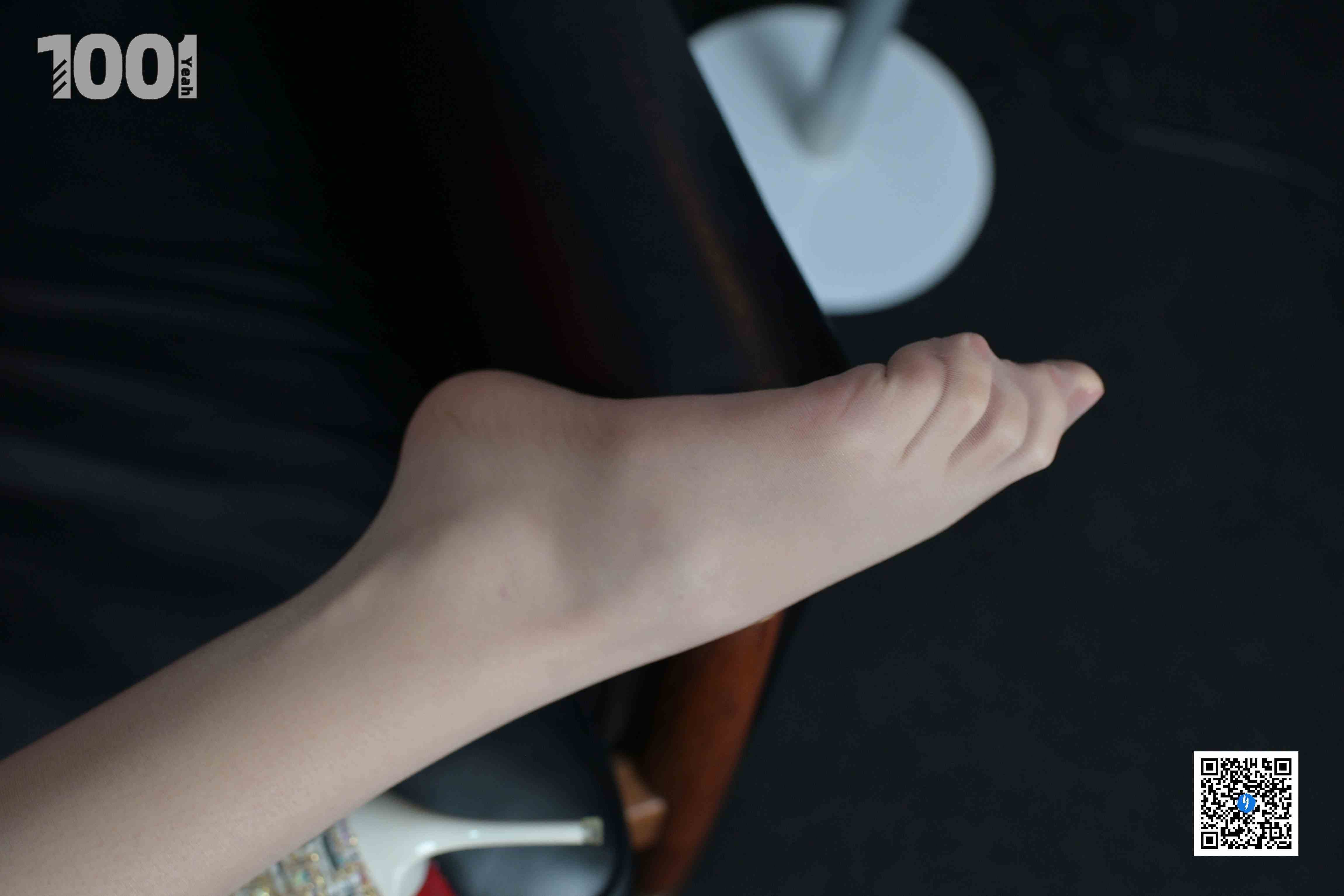 China Beauty Legs and feet 802-2