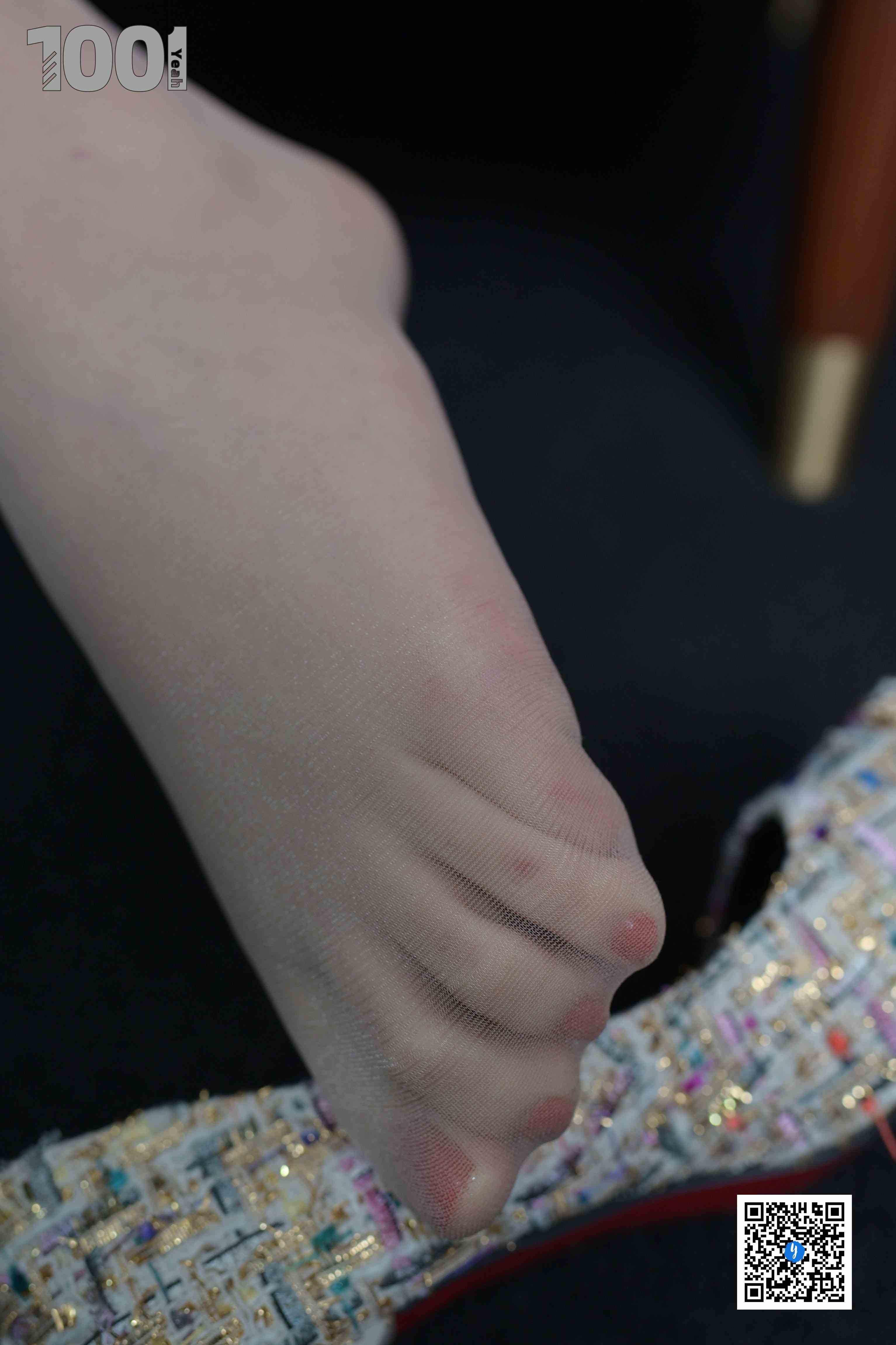 China Beauty Legs and feet 802-2