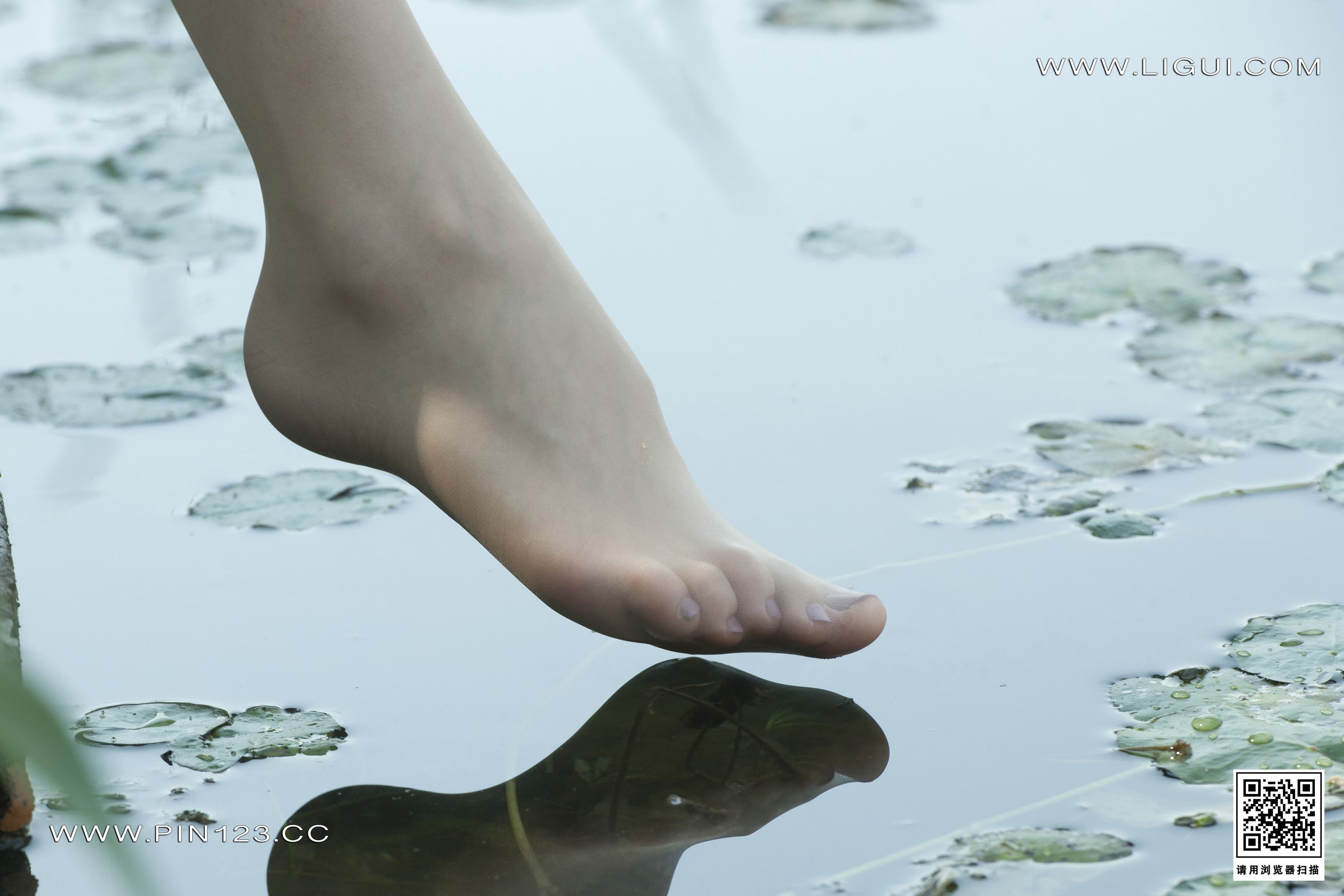 Chinese lady bondage 492