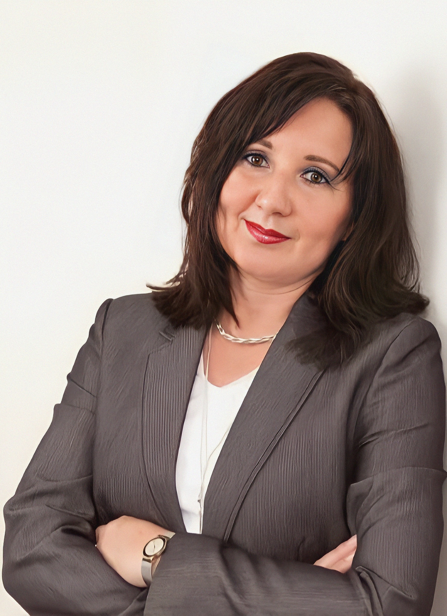 Secretary Michaela makes some cocks hard and cum