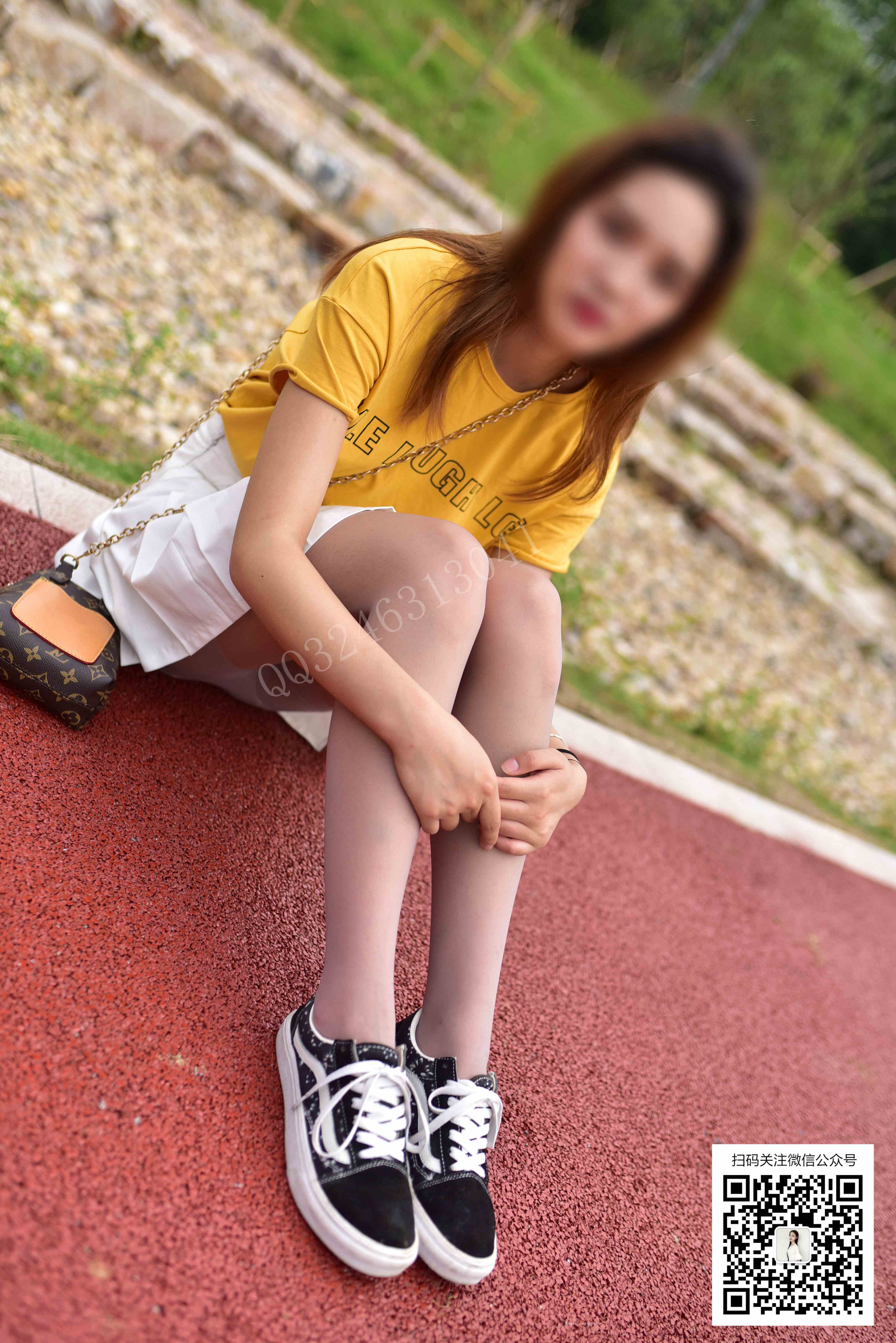 China Beauty Legs and feet 806