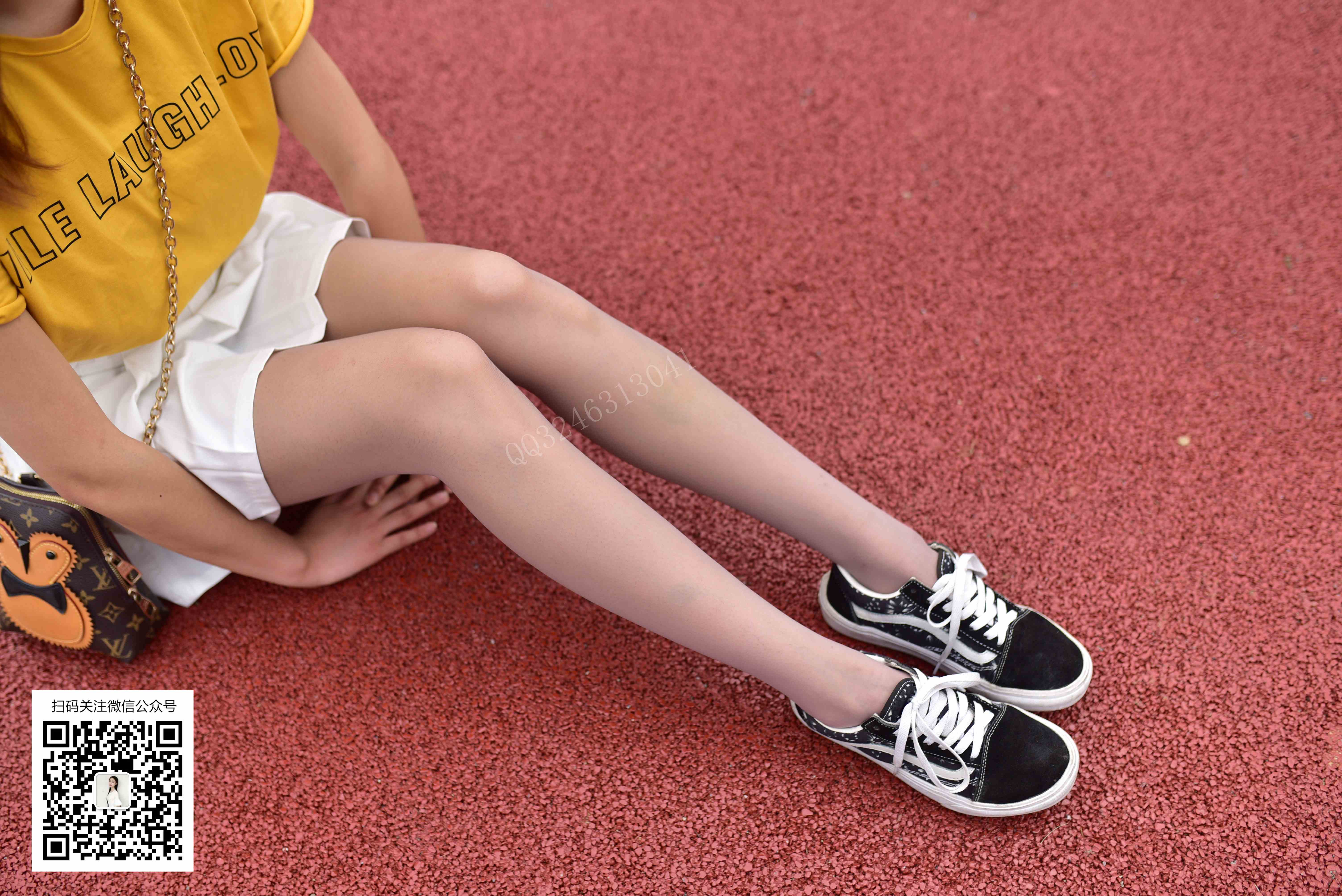 China Beauty Legs and feet 806