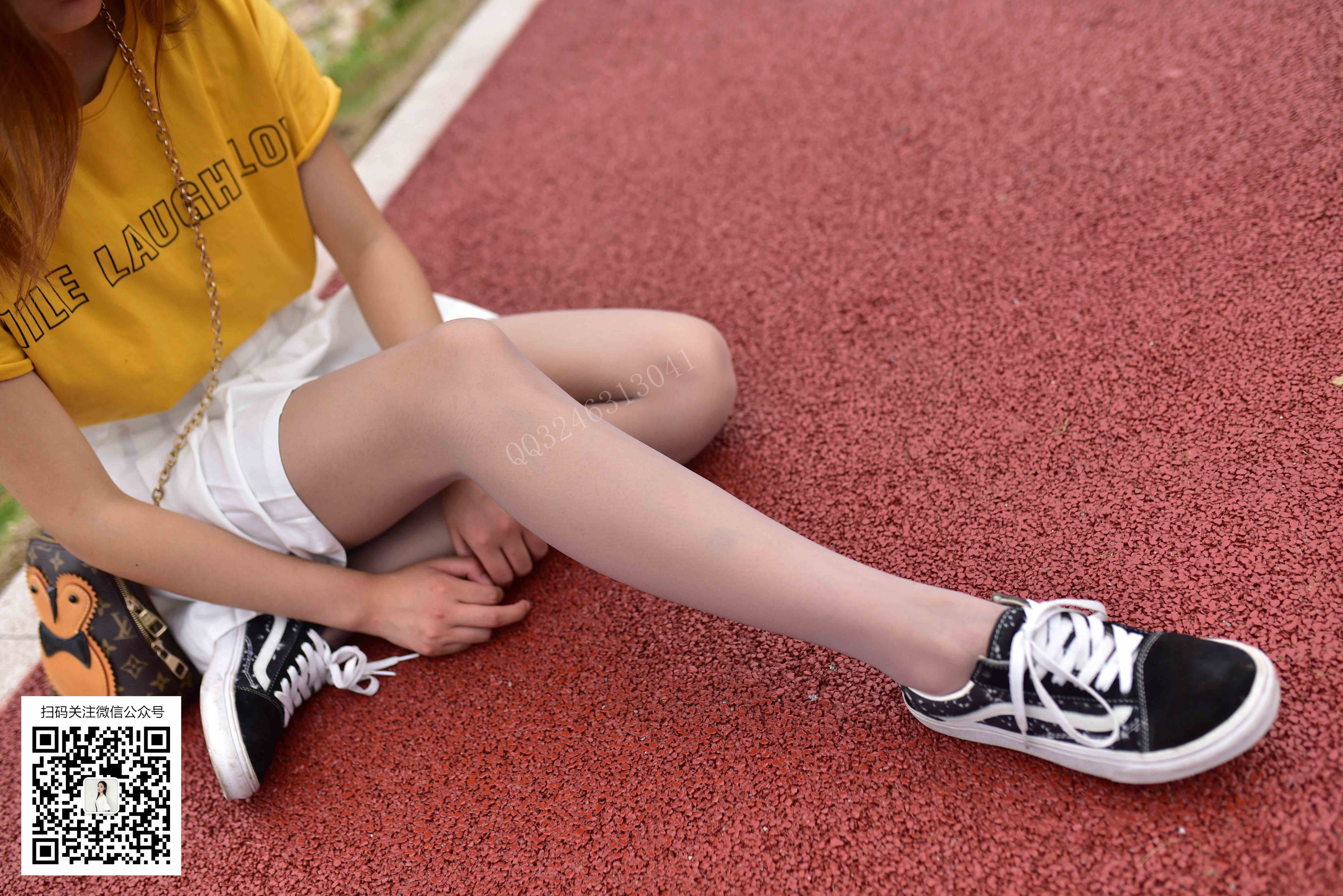 China Beauty Legs and feet 806