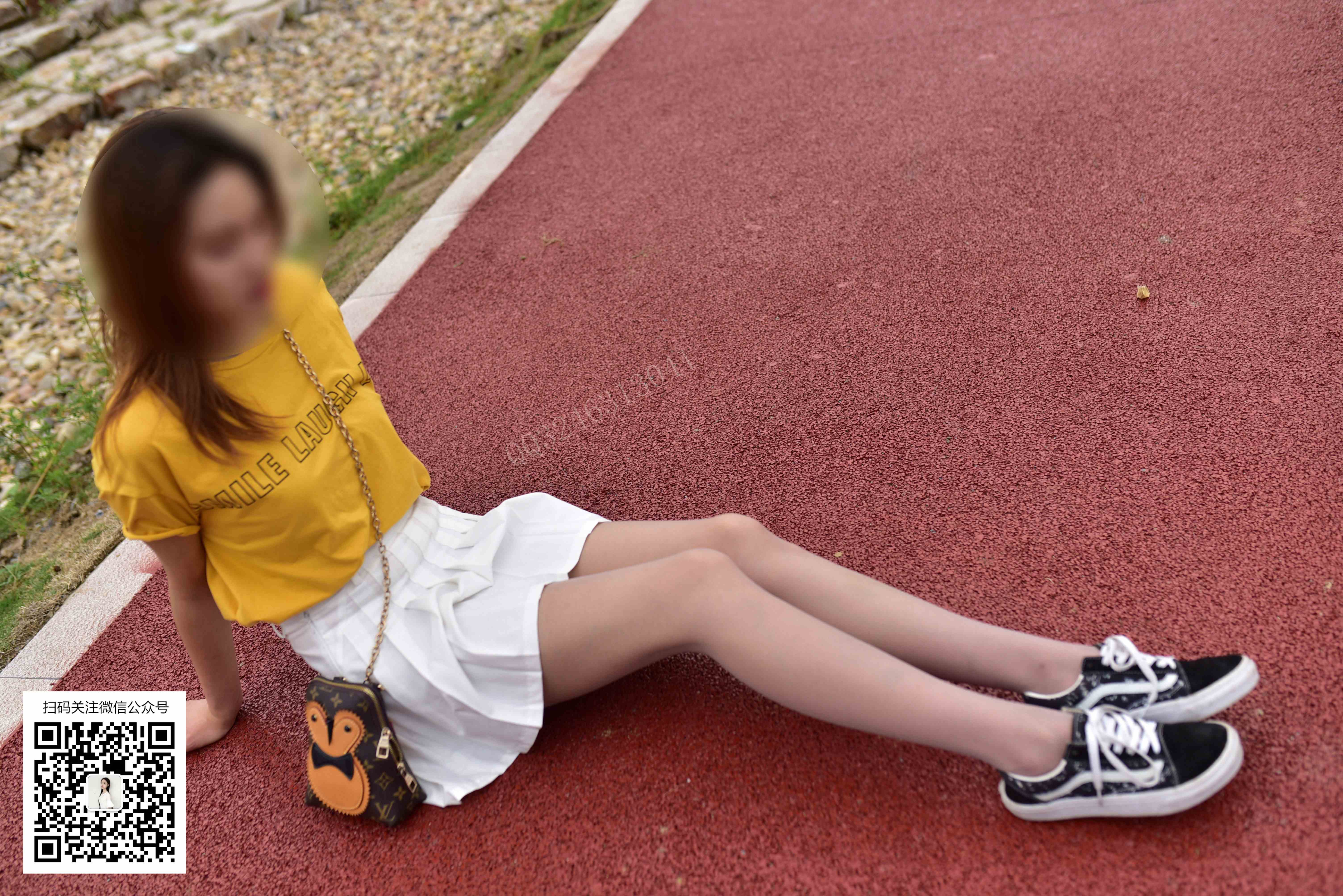 China Beauty Legs and feet 806